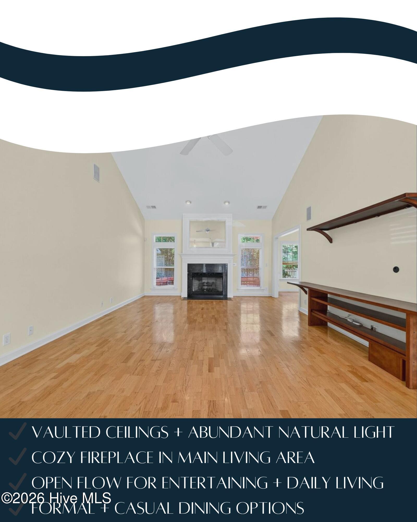 100519877 | Photo 16