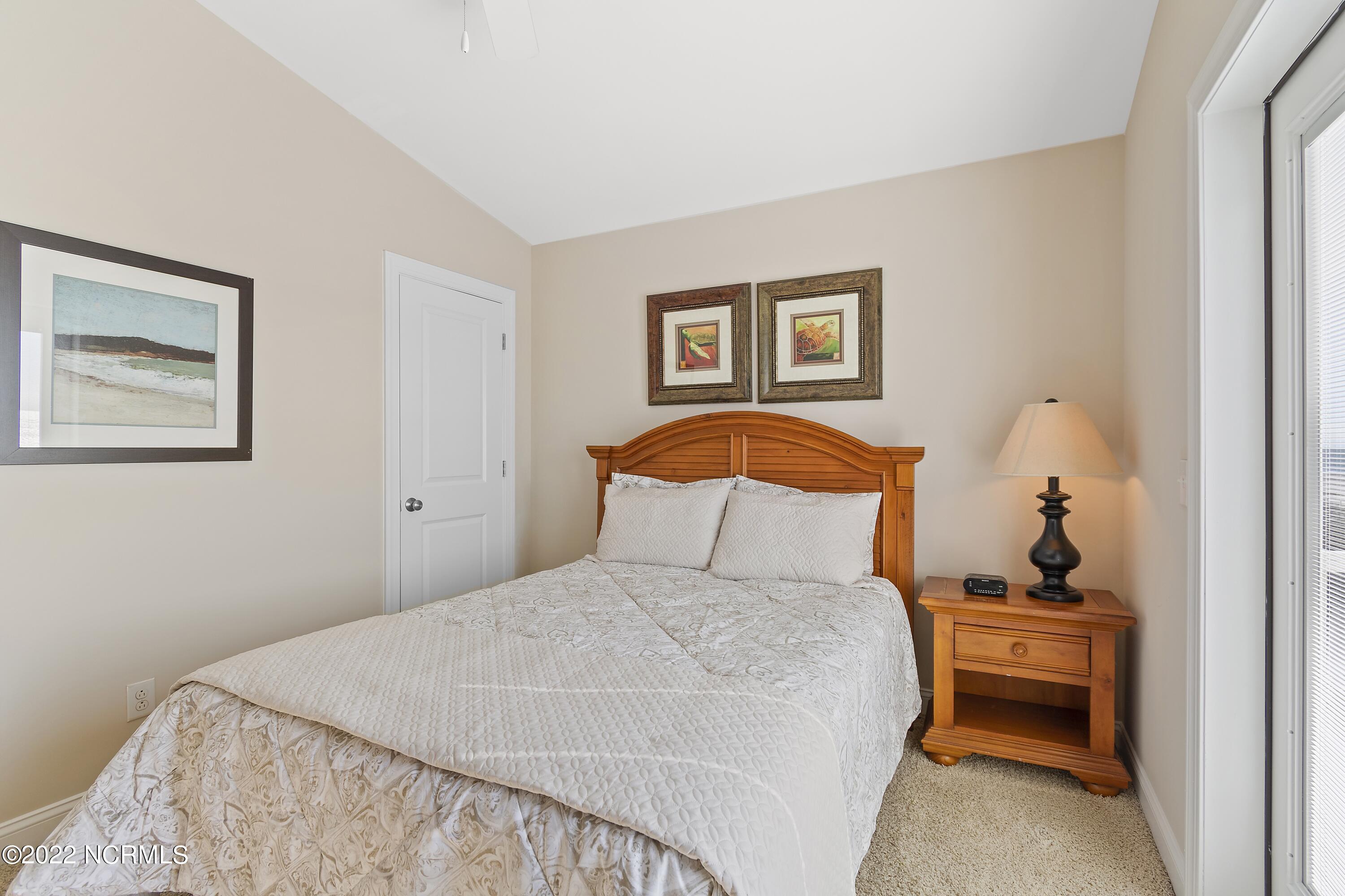 100535231 | Photo 34