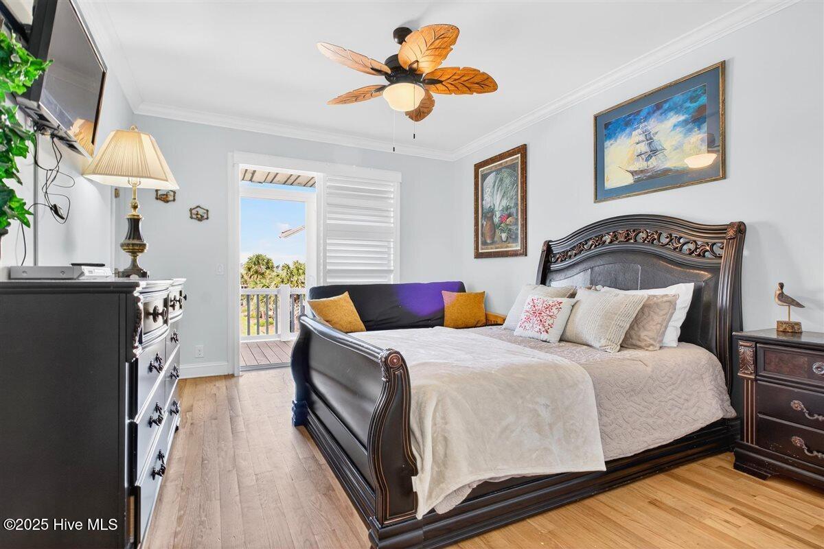 100538364 | Photo 44