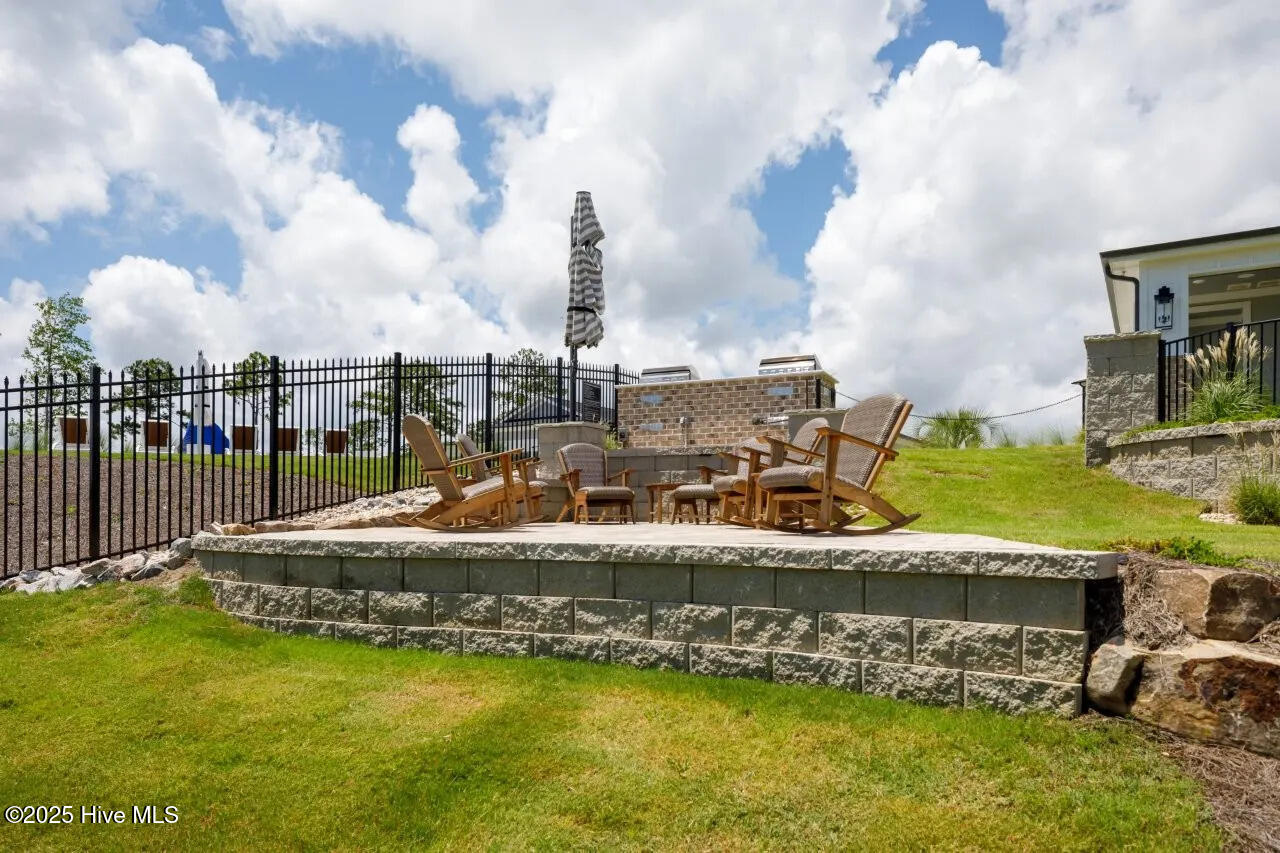 100539902 | Photo 23