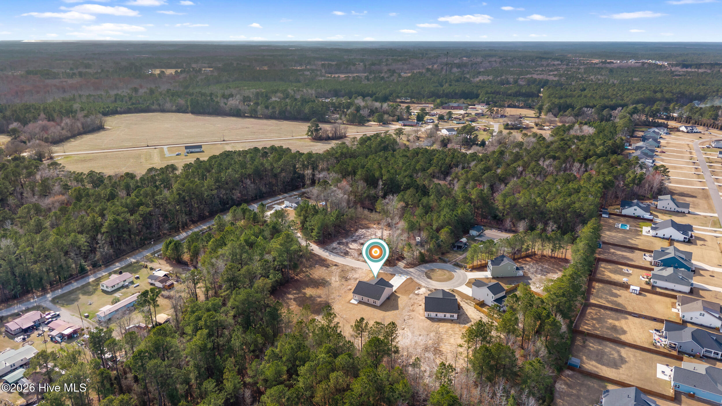 100558641 | Photo 32