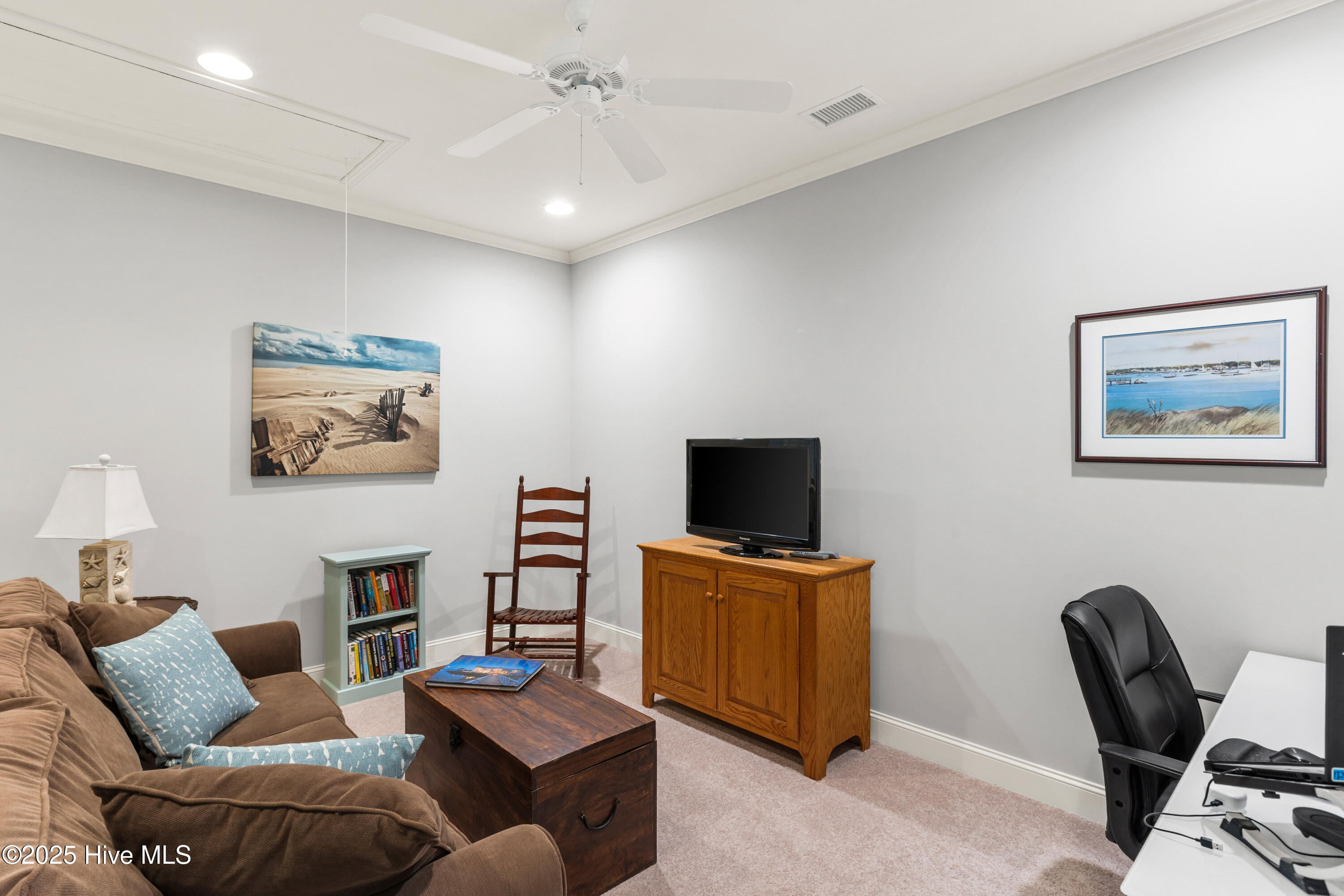 100559107 | Photo 33