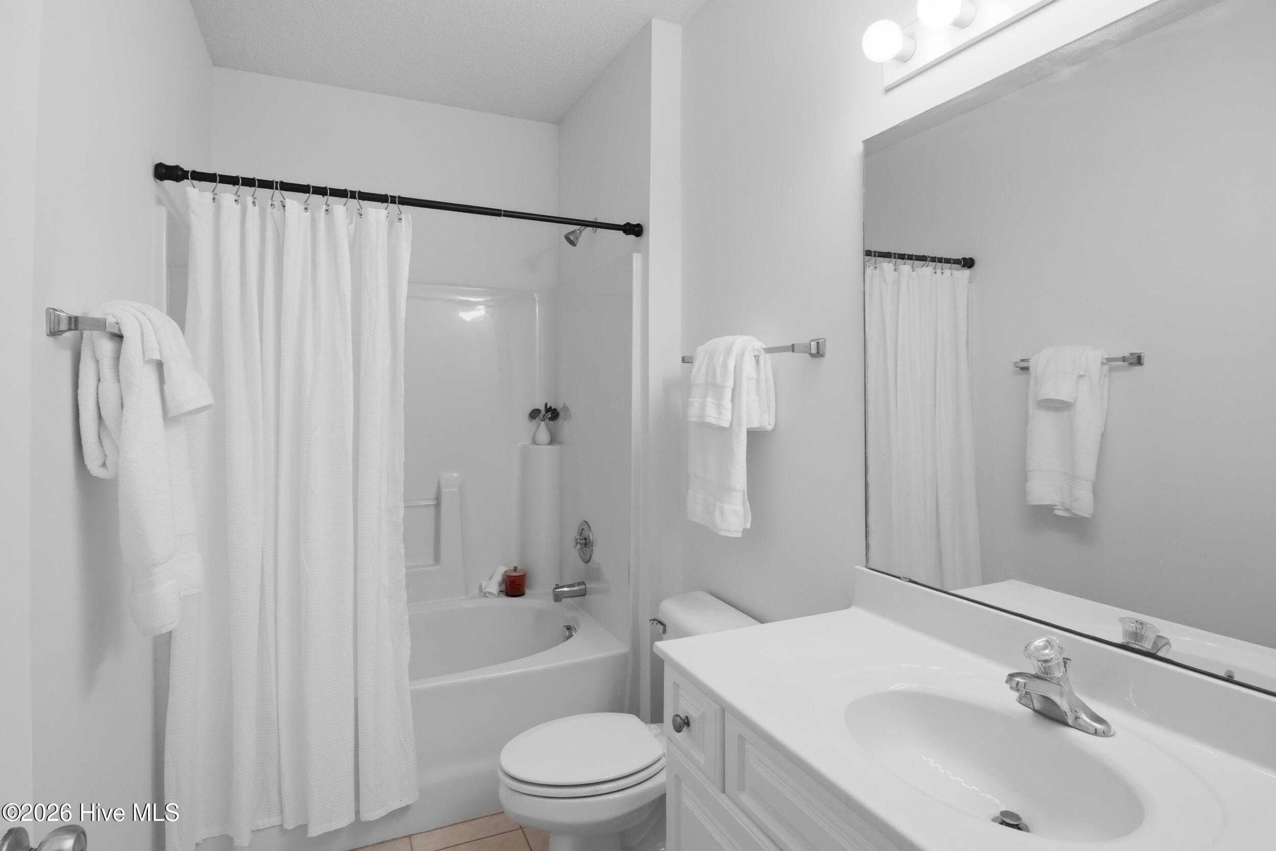 100554409 | Photo 29