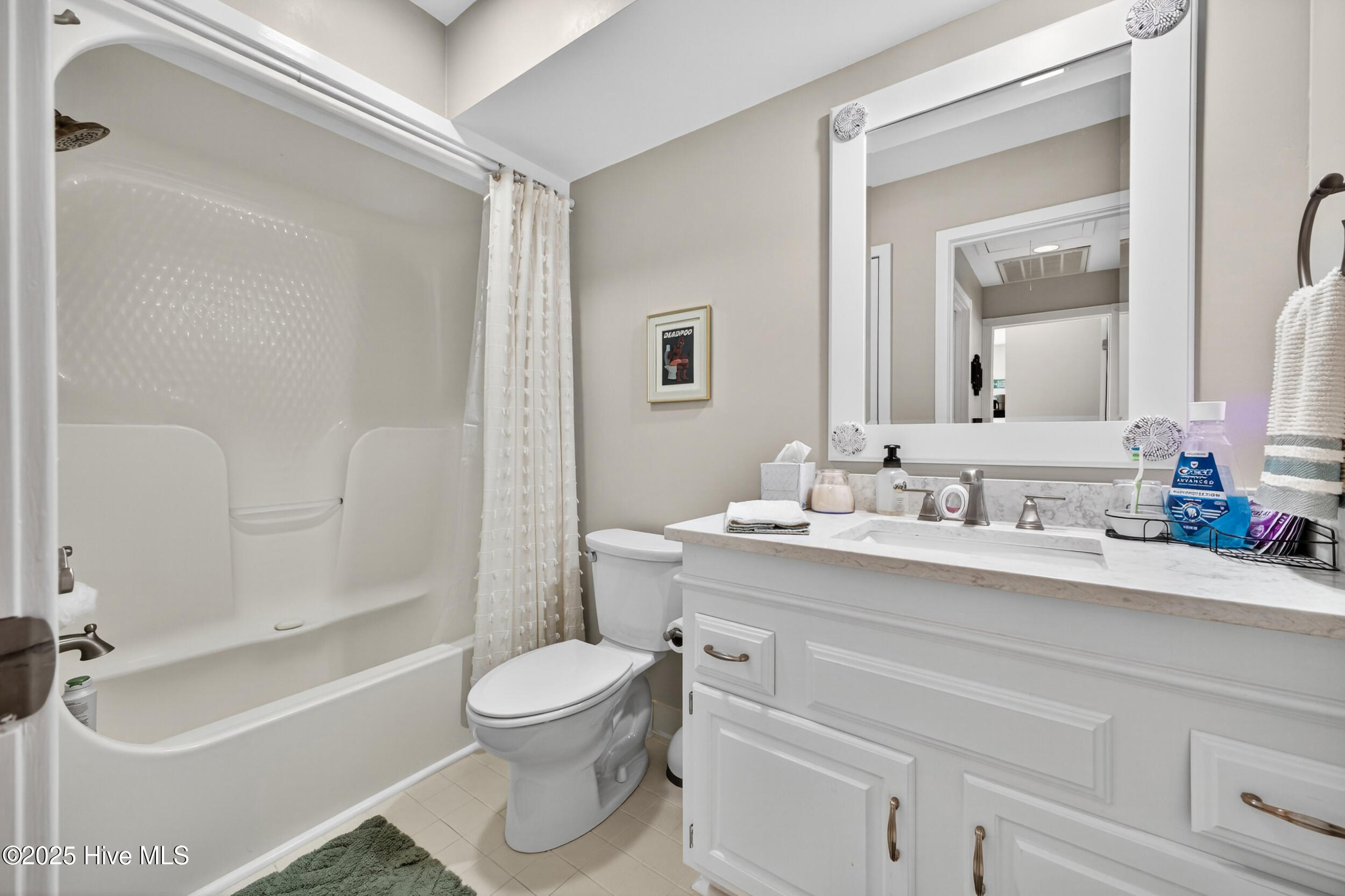 100528794 | Photo 39