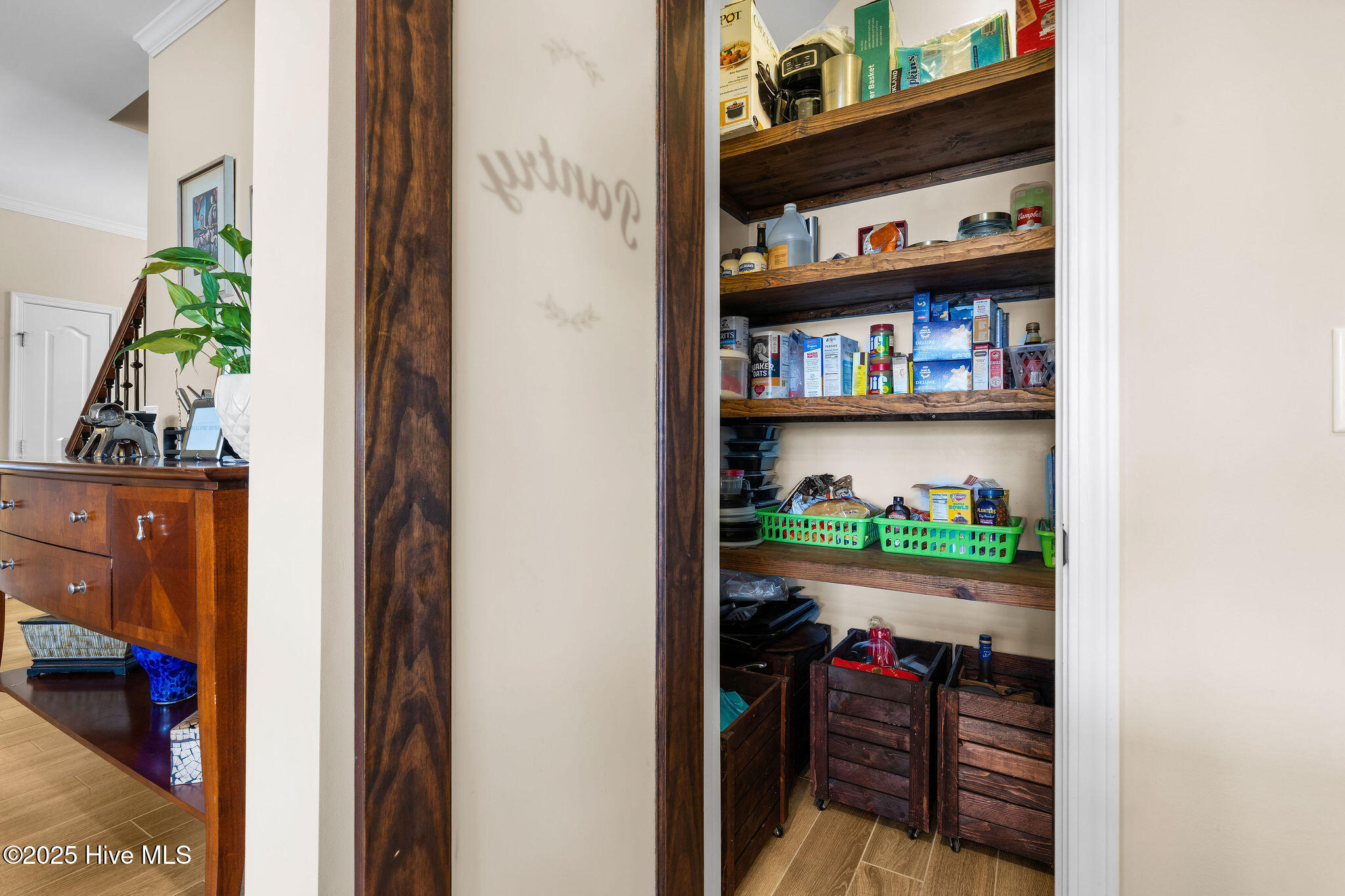 100531104 | Photo 19