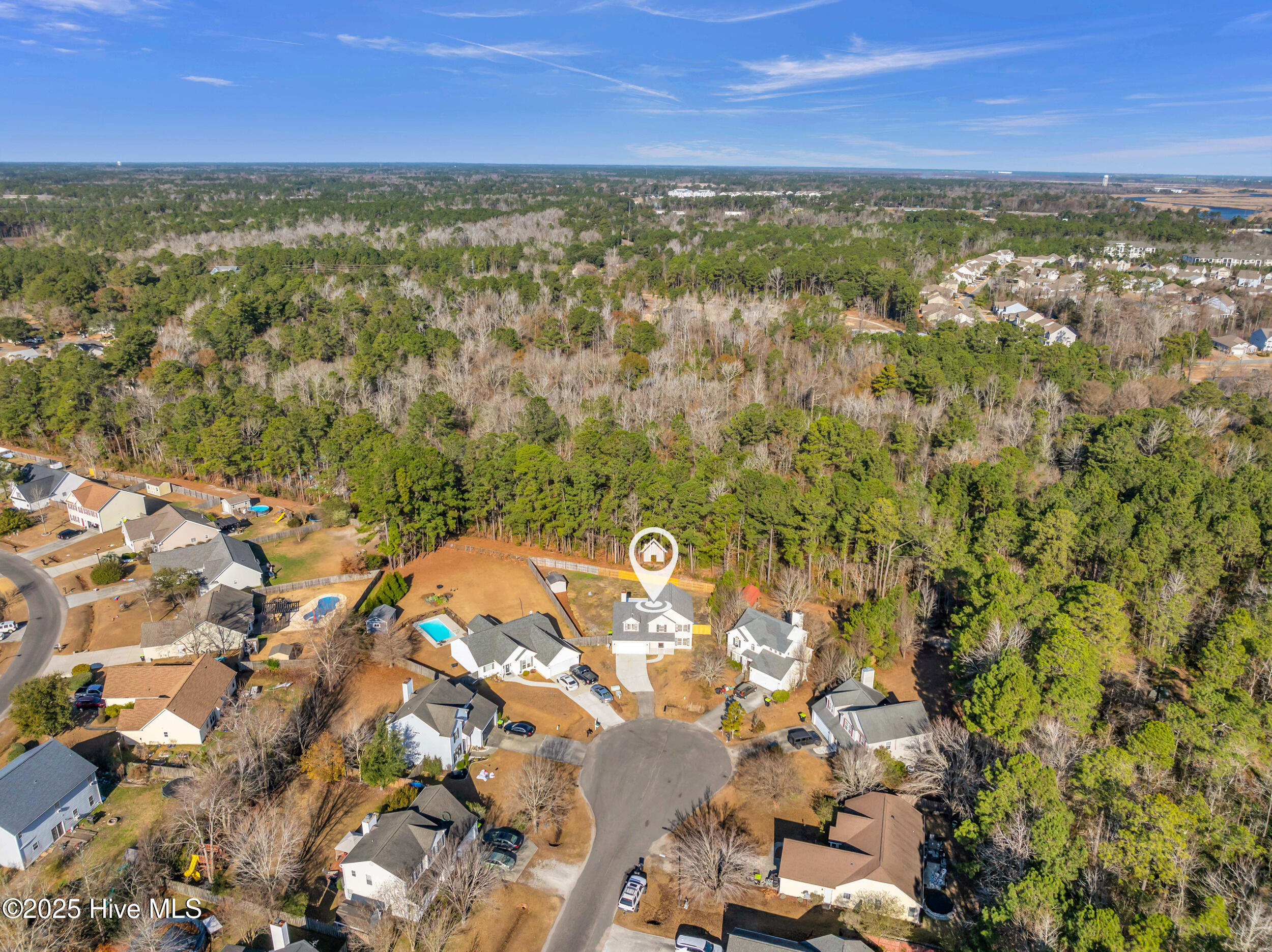 100540827 | Photo 46