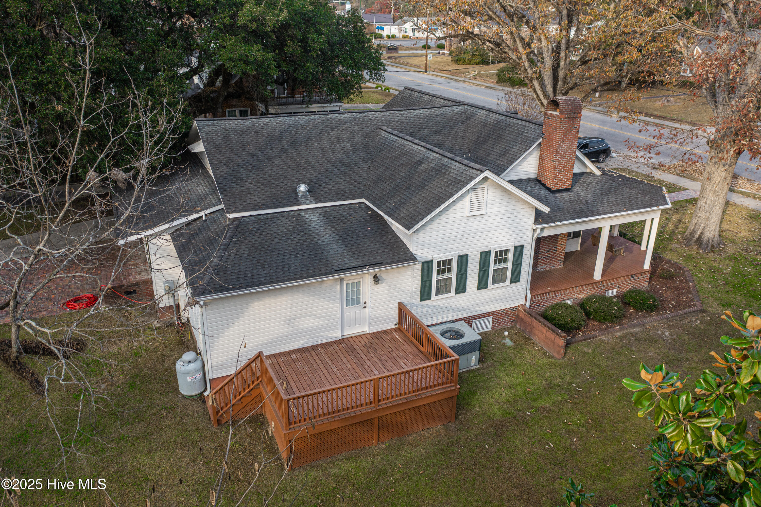 100543227 | Photo 10