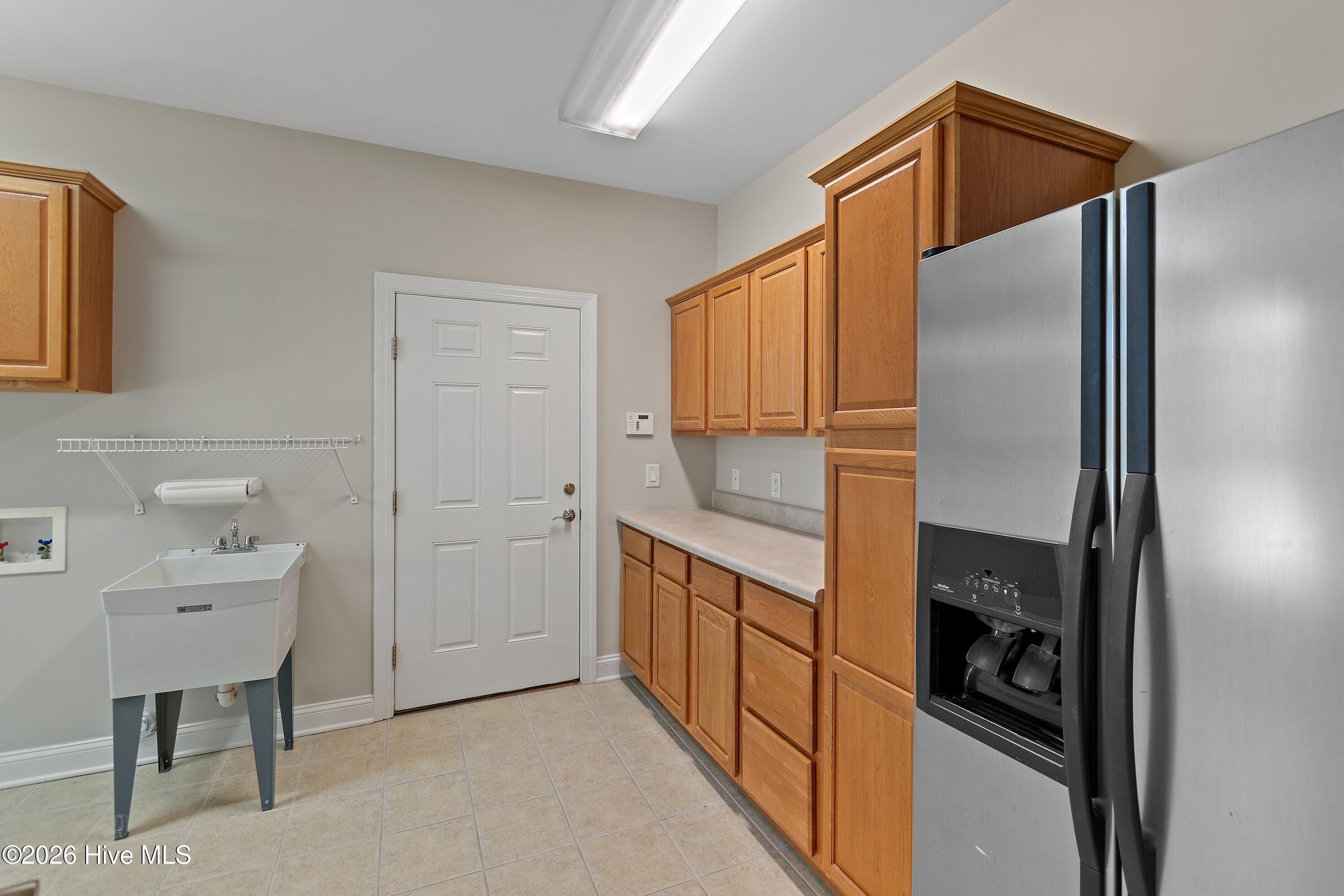 100568662 | Photo 22