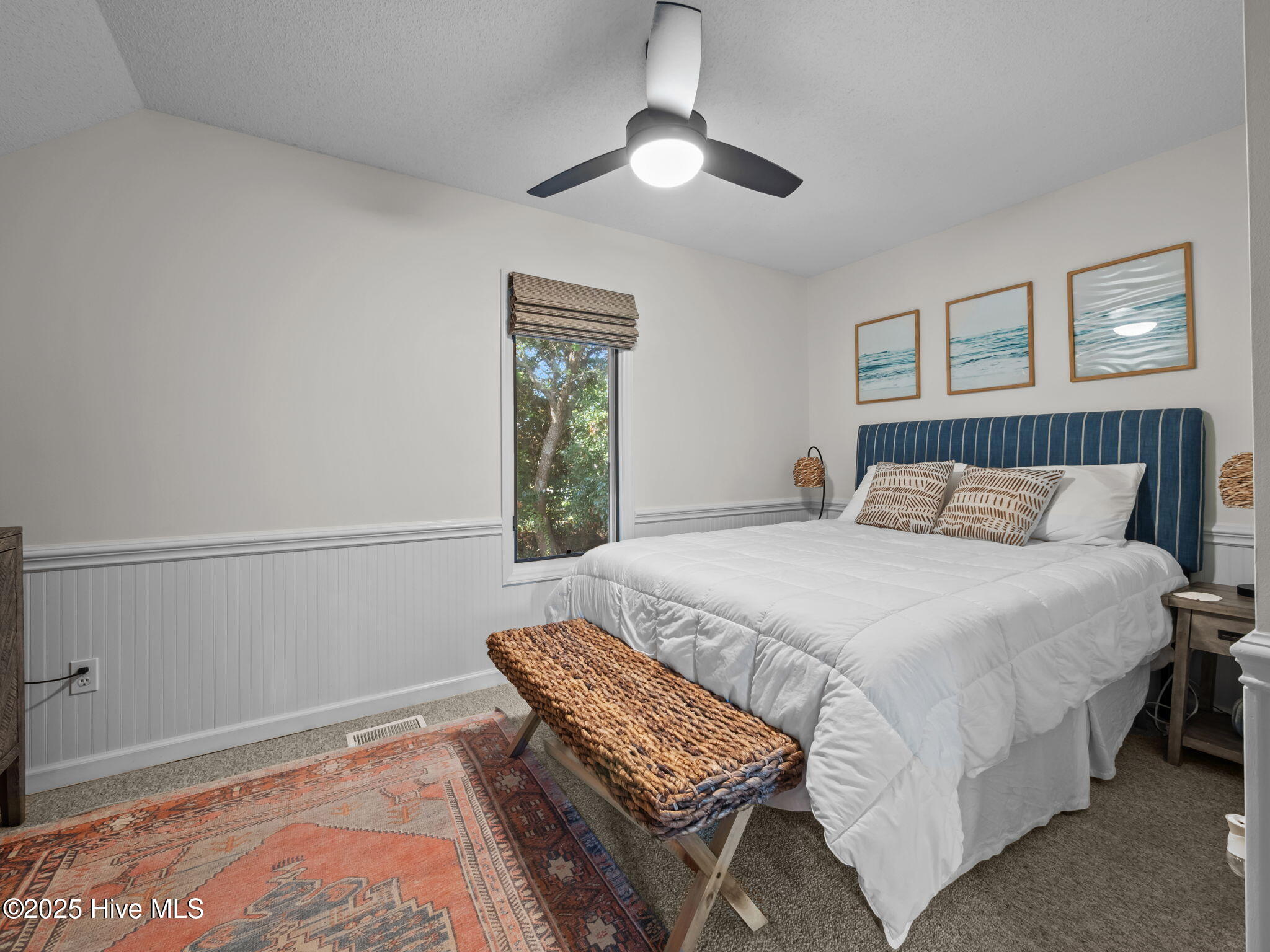 100530598 | Photo 25