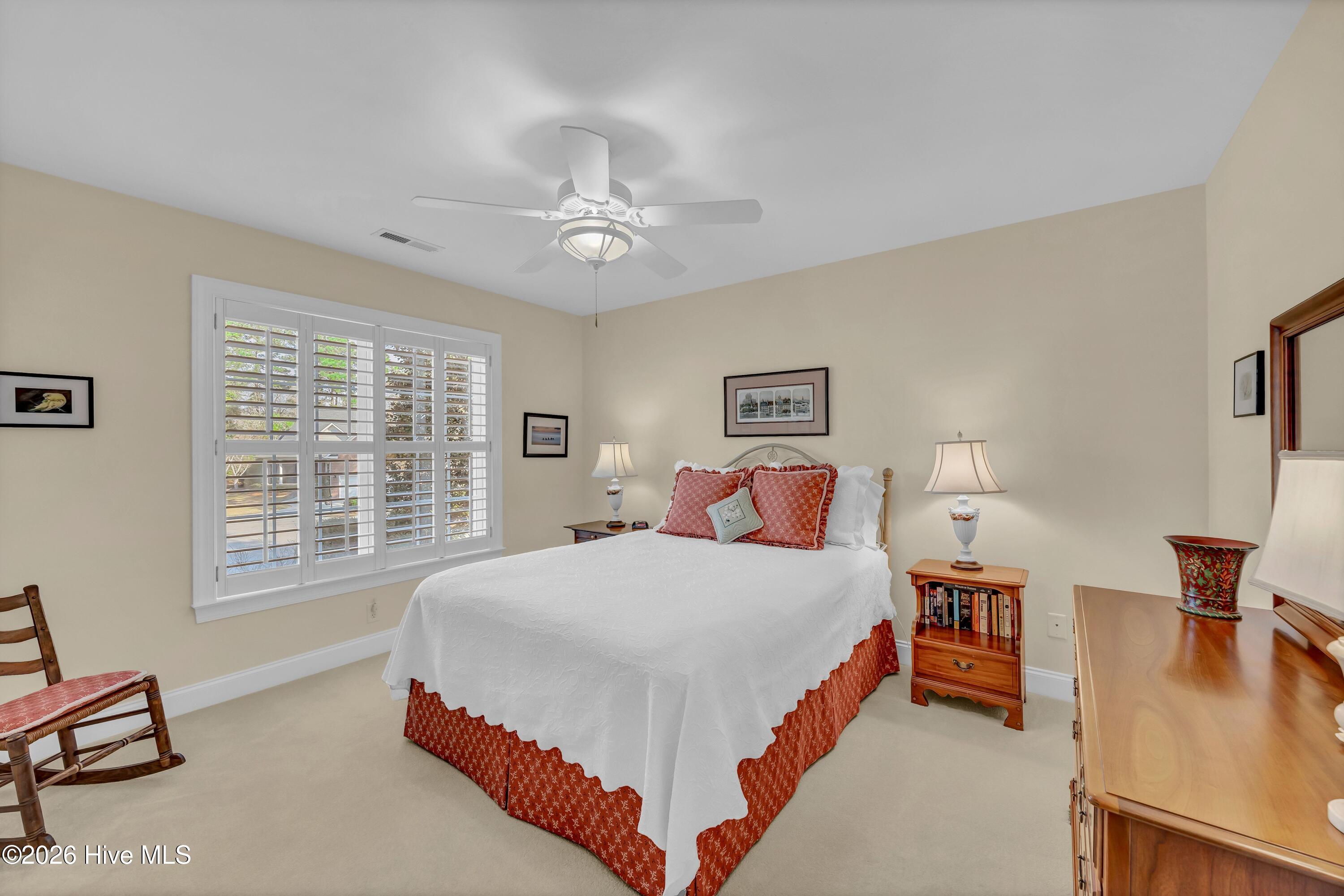 100559758 | Photo 38