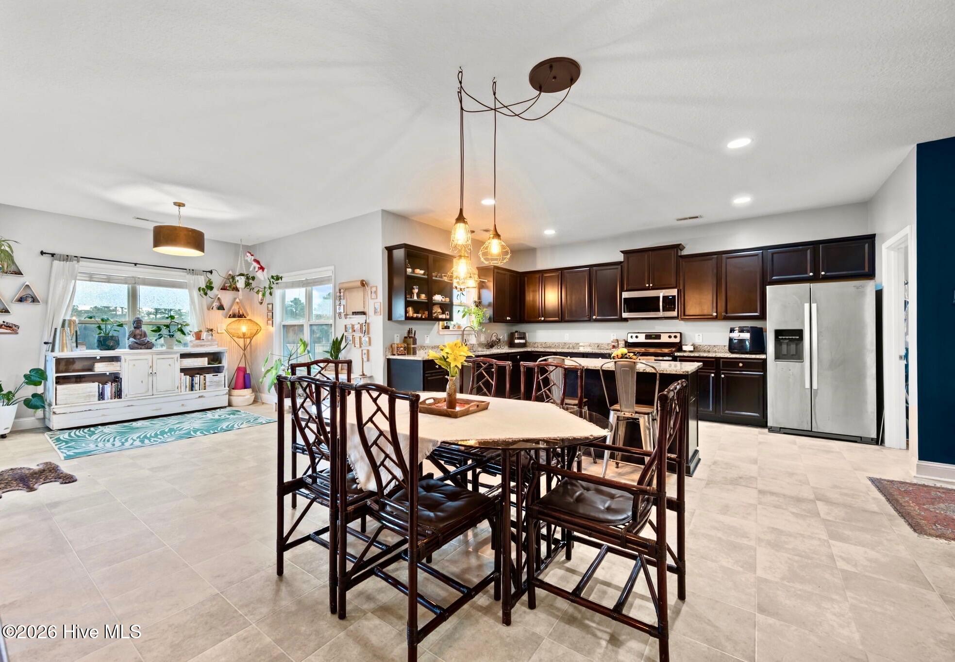 279 Southwest Plantation Drive,Maple Hill