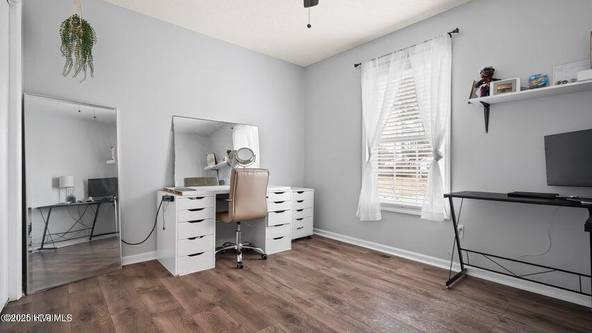 100545055 | Photo 27