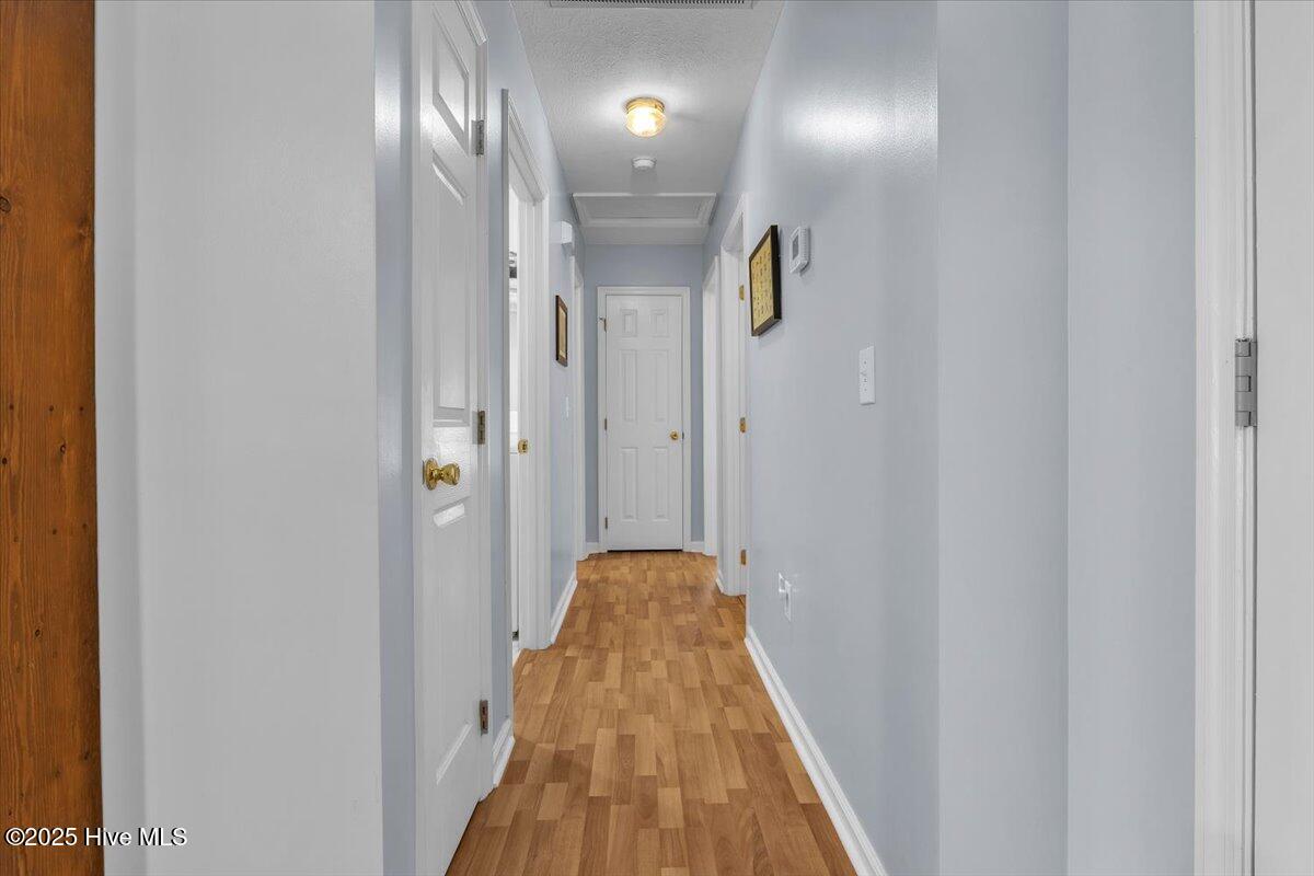 100532549 | Photo 22