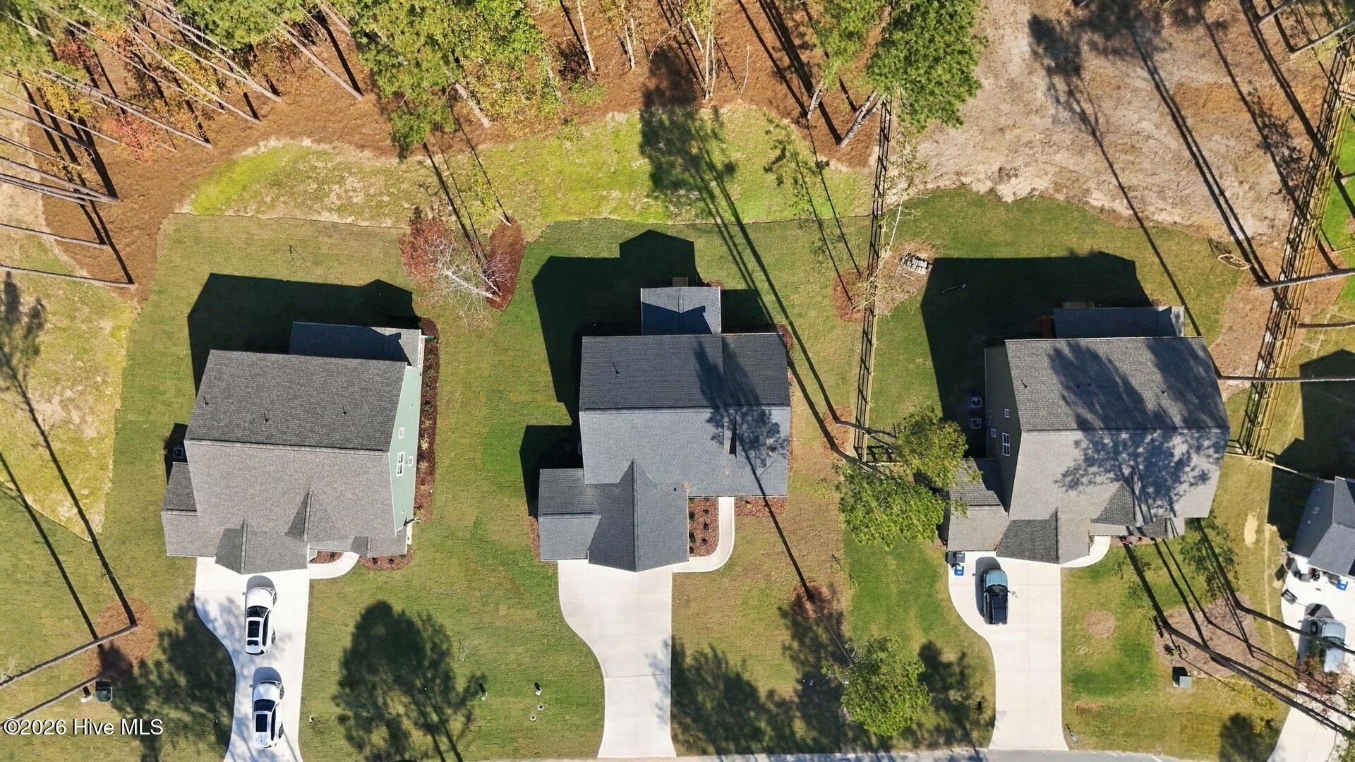 Photo 3 of Single family home for sale at 612 Gregory St, Carthage, NC 28327 | MLS# 100592347 | Listing updated on 2026-10-20