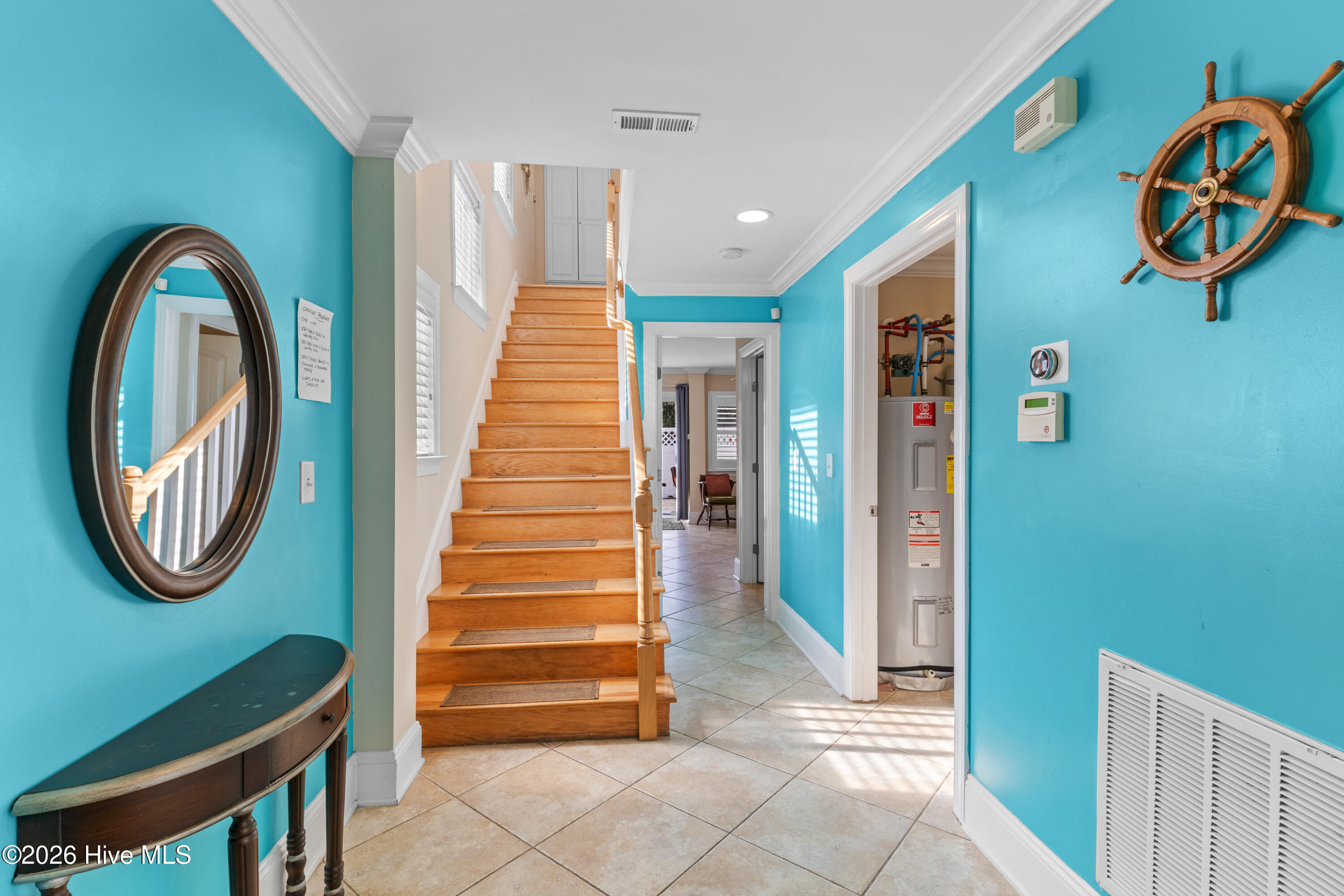 100552955 | Photo 11