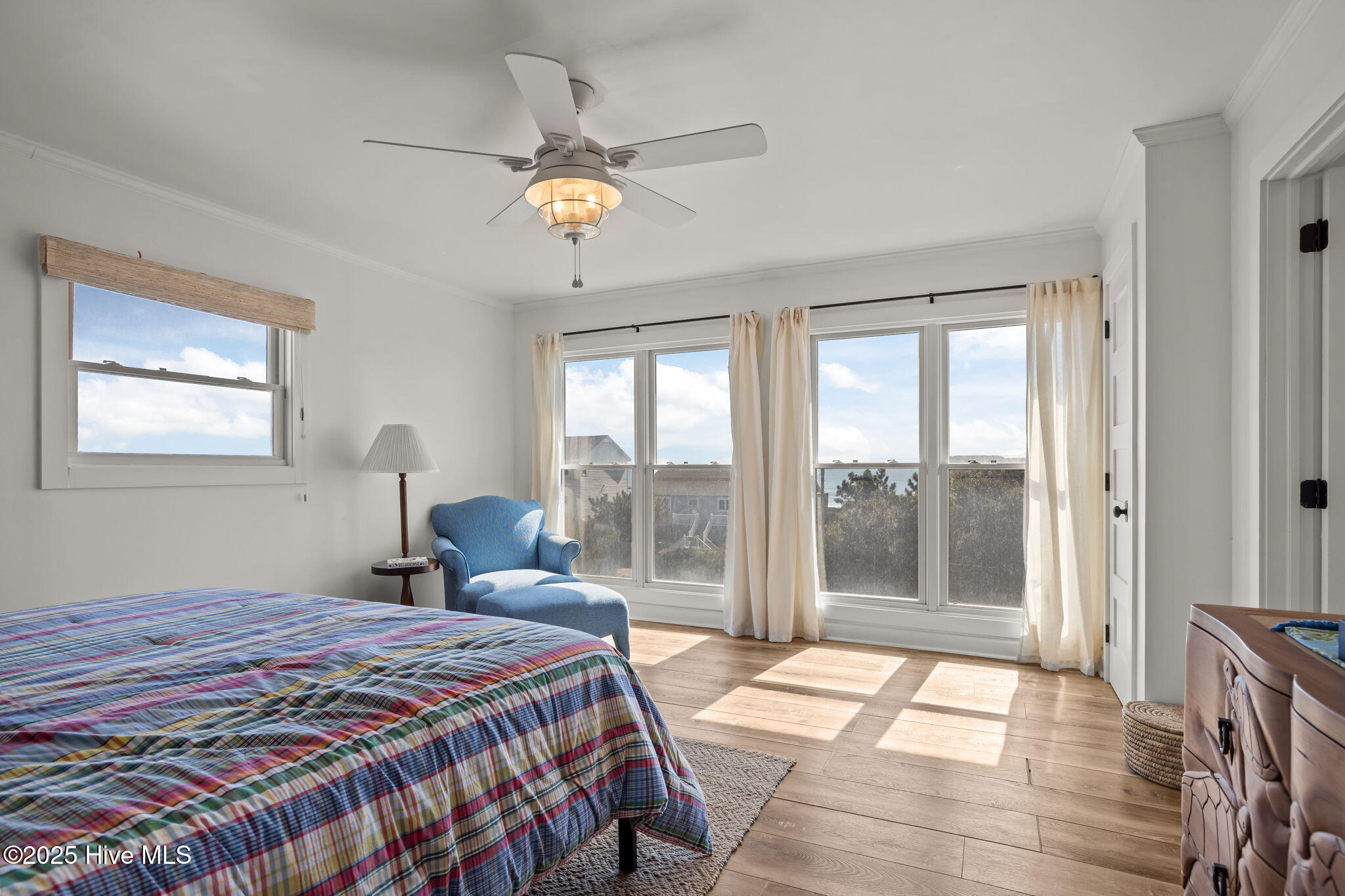 100536314 | Photo 36