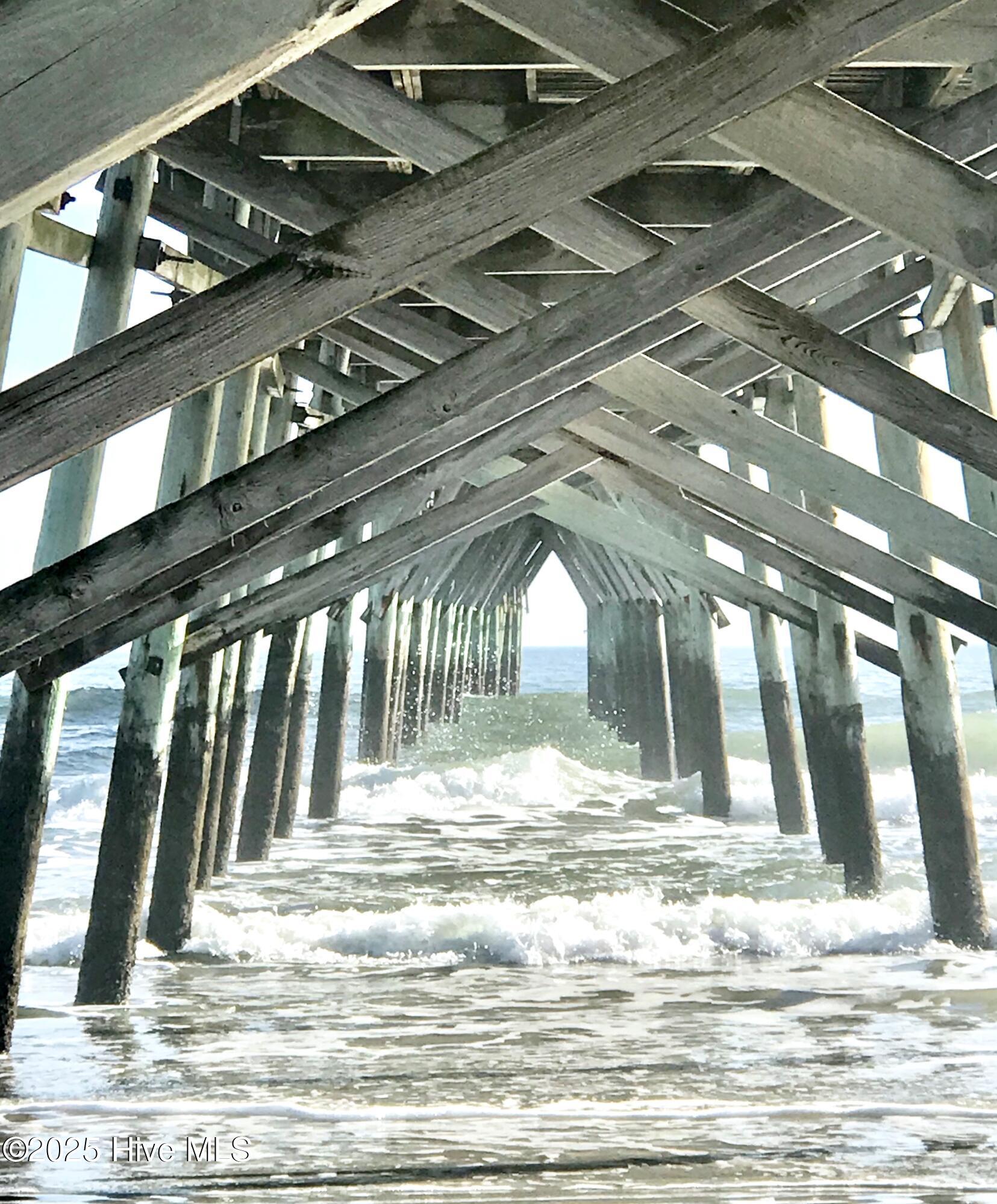 100515572 | Photo 15