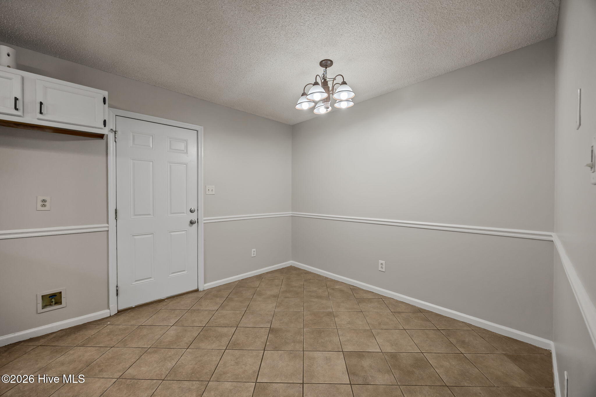 100553131 | Photo 18