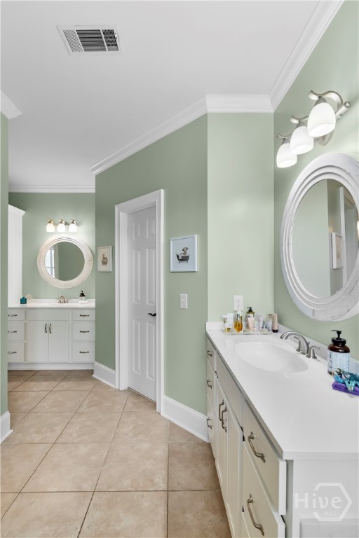 Primary Bathroom - Main