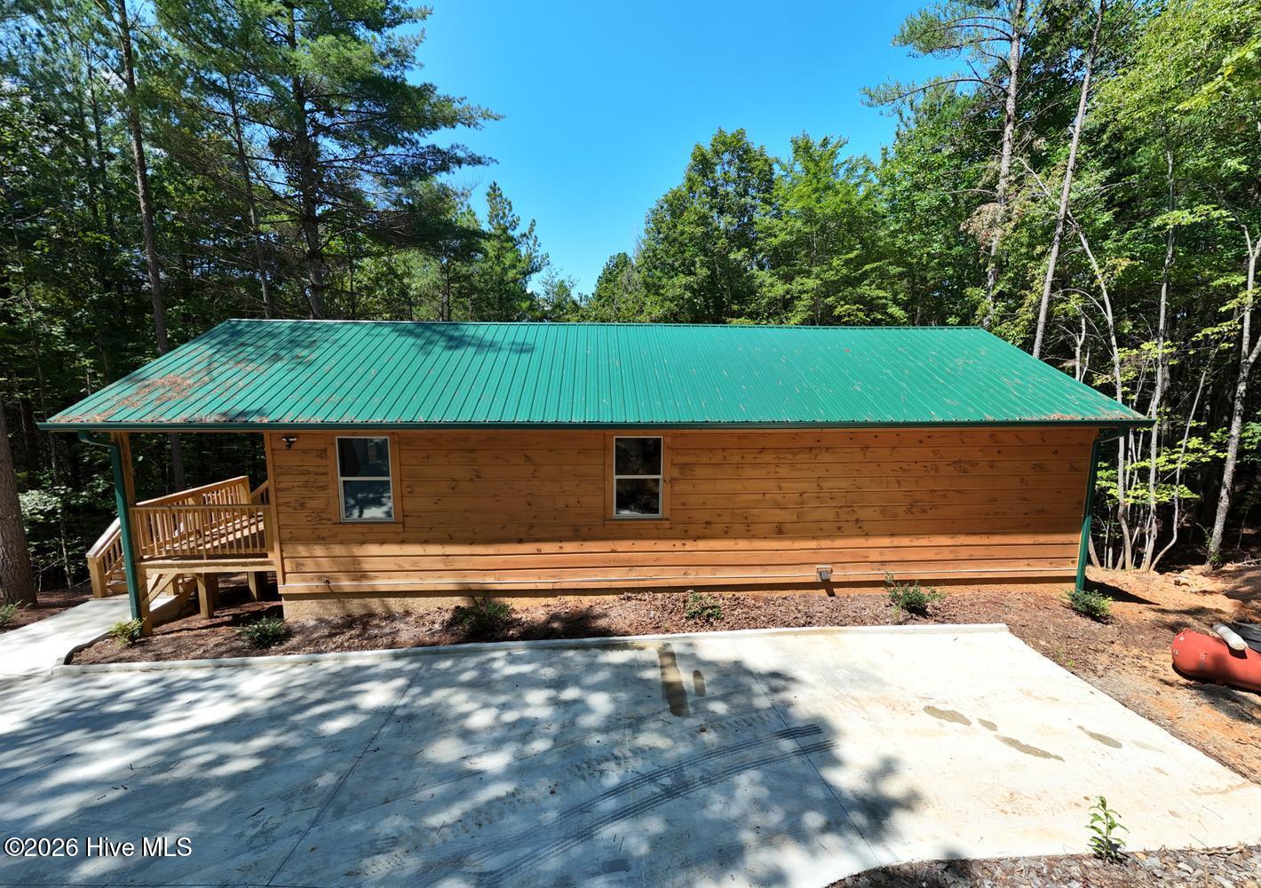 Photo 2 of Single family home for sale at 226 Choctaw Ridge Trl, Murphy, NC 28906 | MLS# 100602245 | Listing updated on 2026-09-09