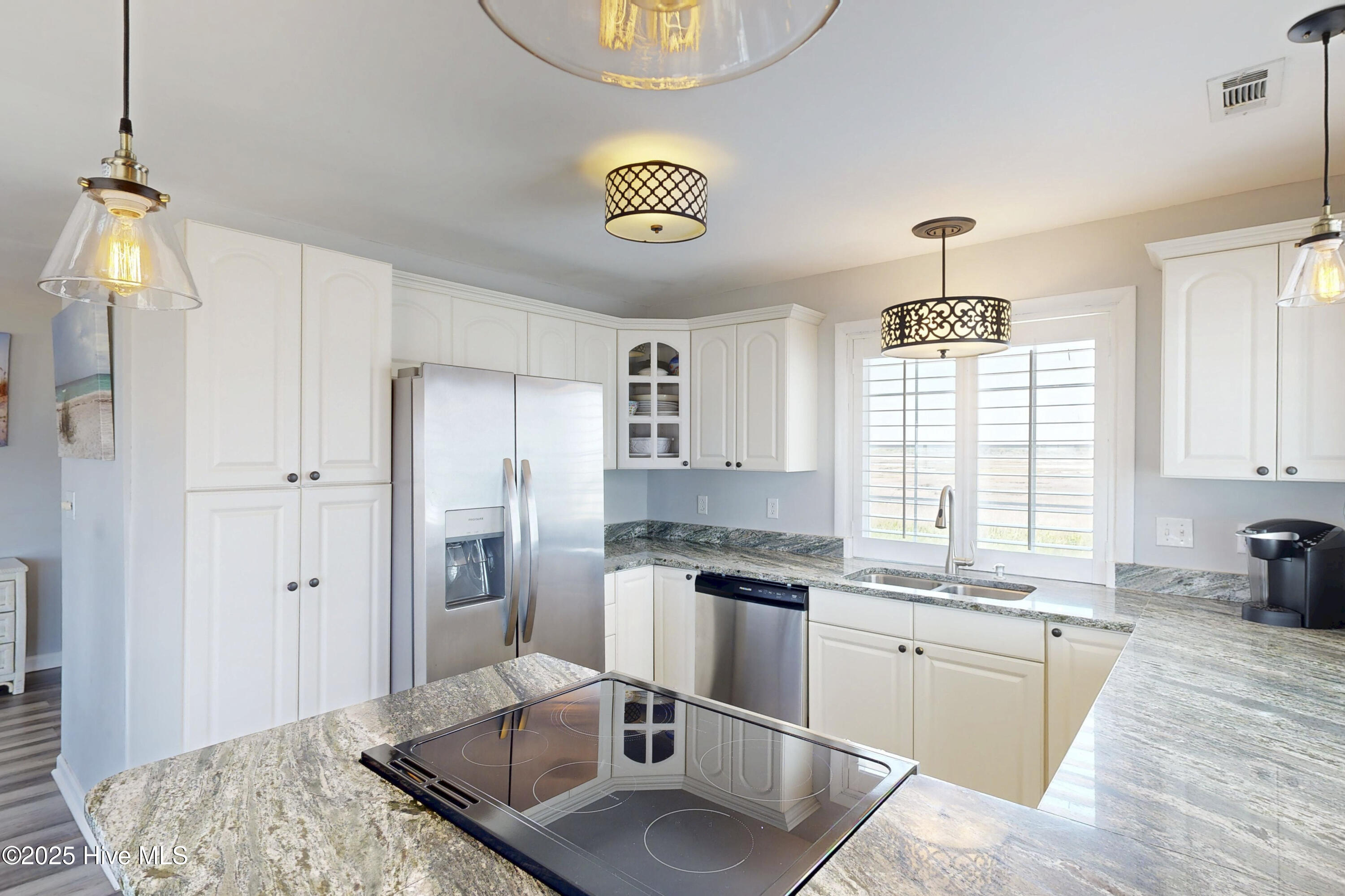 3938 River Road, North Topsail Beach, NC 28460 – photo 22: 3938 River Road - Interior - Edited_35
