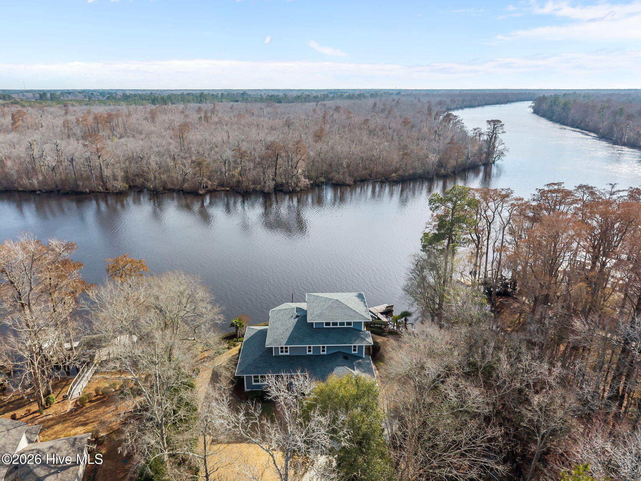 100555800 | Photo 82