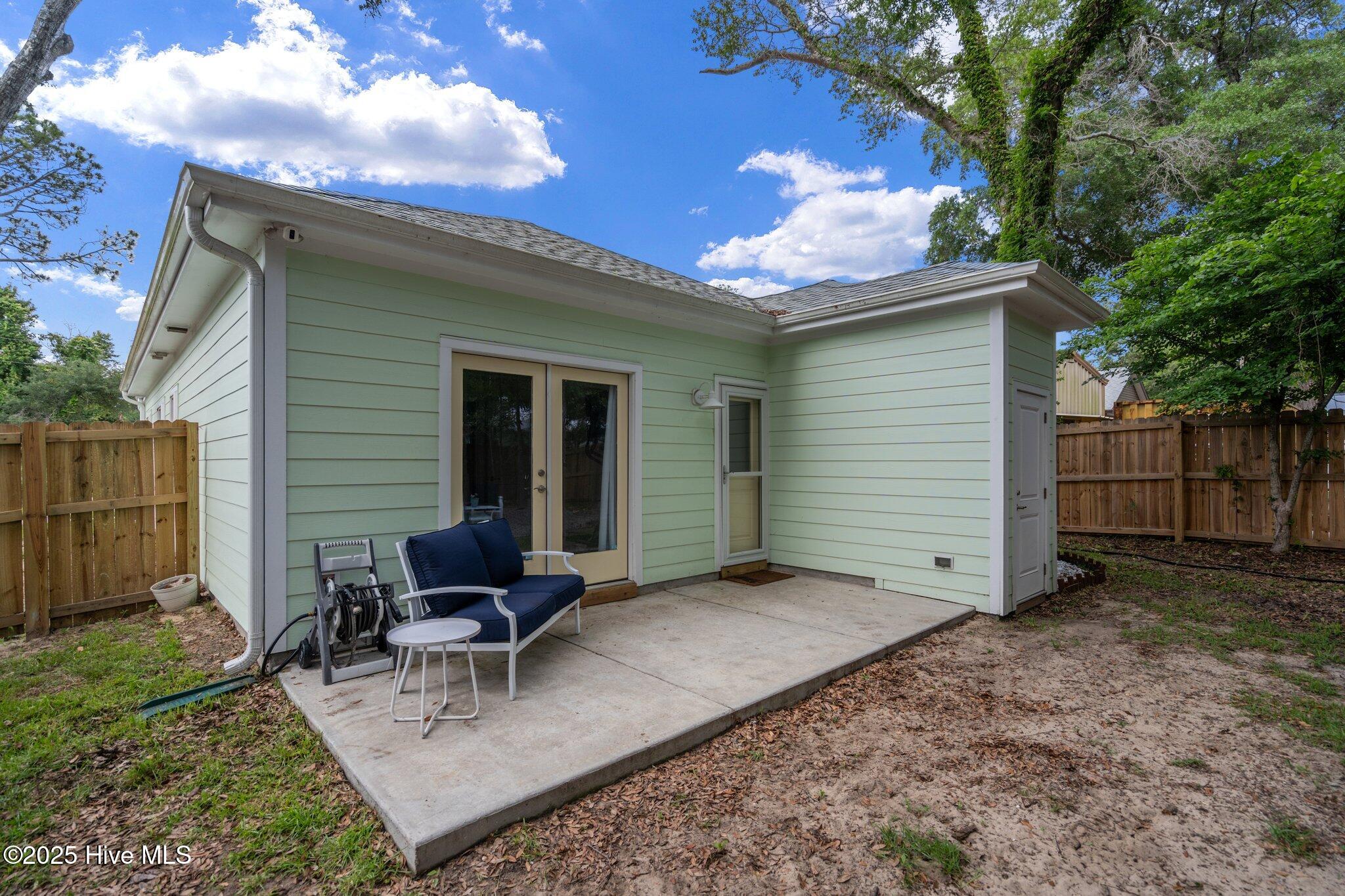 100552059 | Photo 38