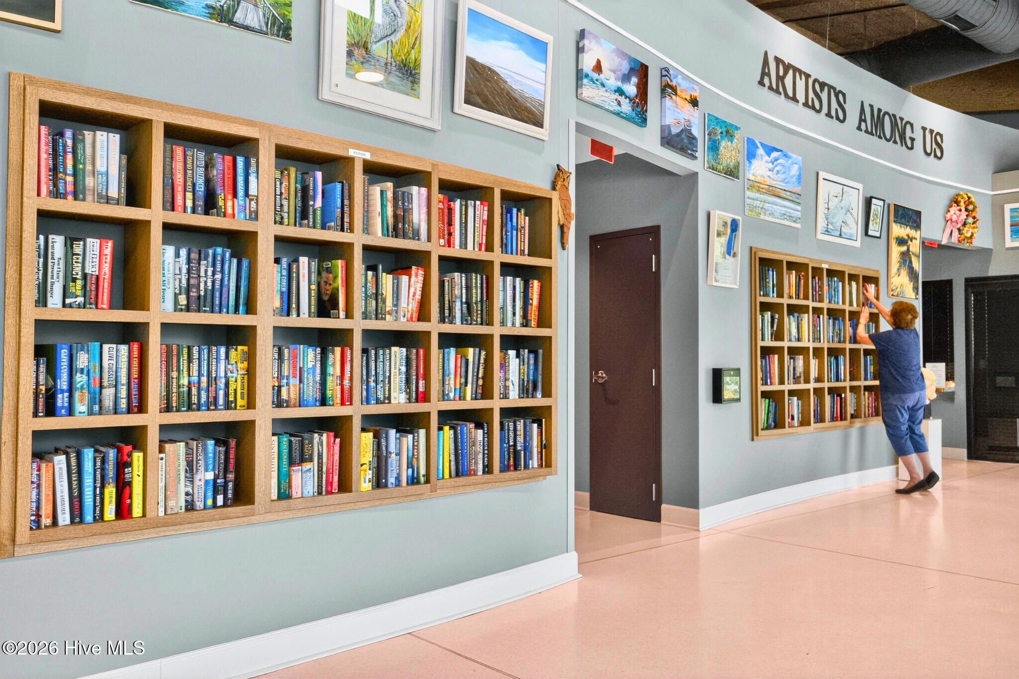 100549590 | Photo 52