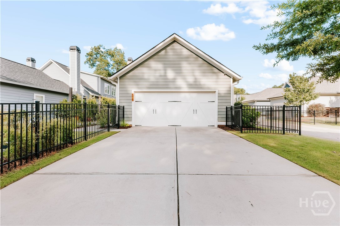 675 Sunset Drive