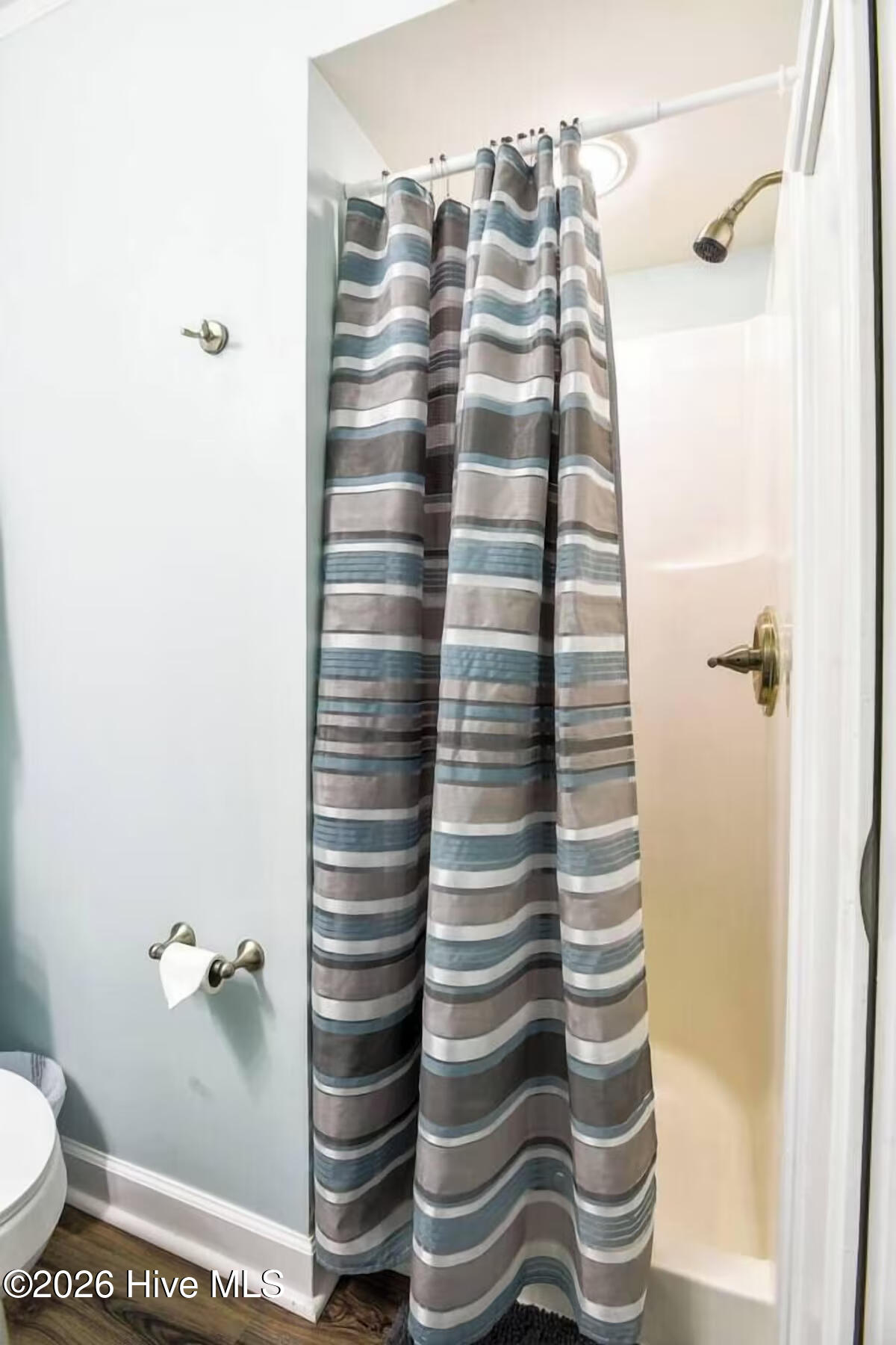 100551753 | Photo 25