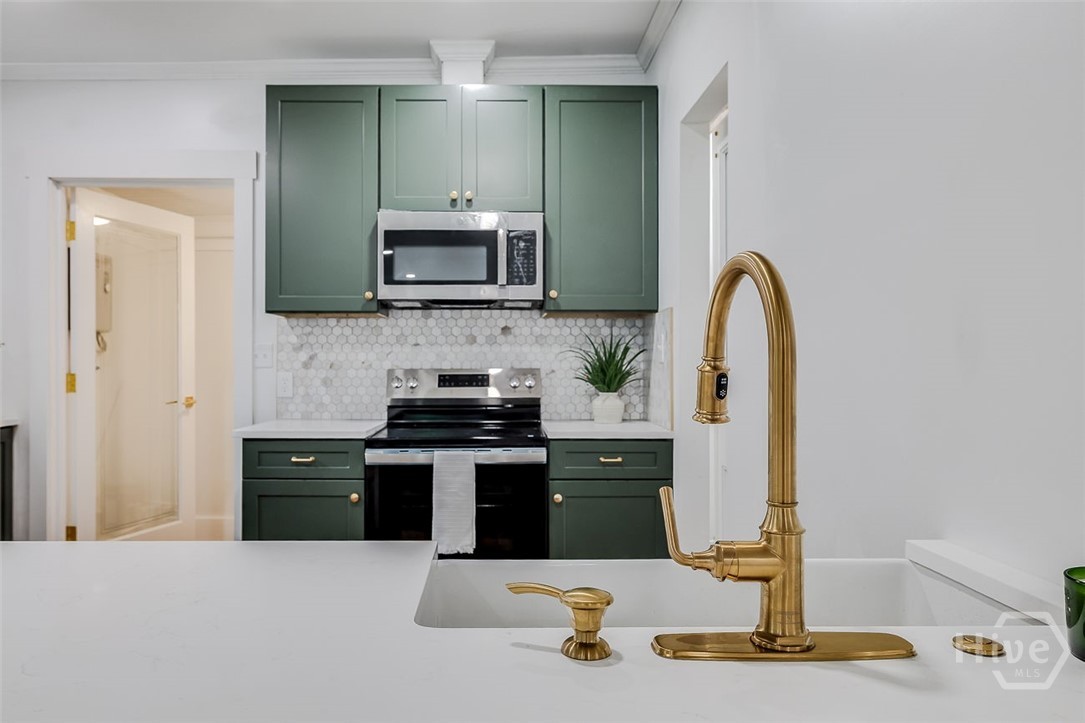 4th image of 1018 Seiler Ave, Savannah, GA 31401 | MLS# SA356340
