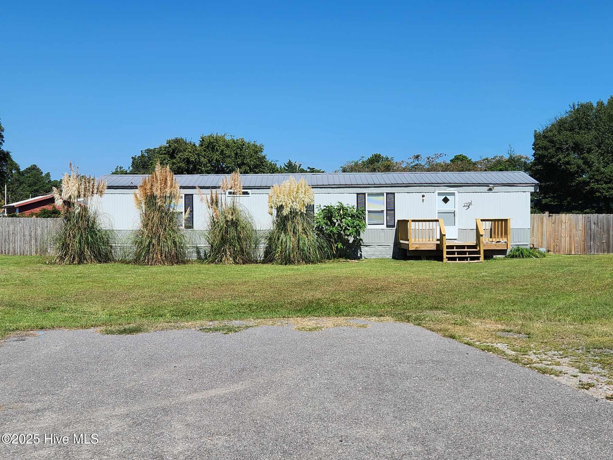 Homes for sale in Grandy, NC | 104 Mallard Ct, Grandy, NC 27939 | MLS# 100531856