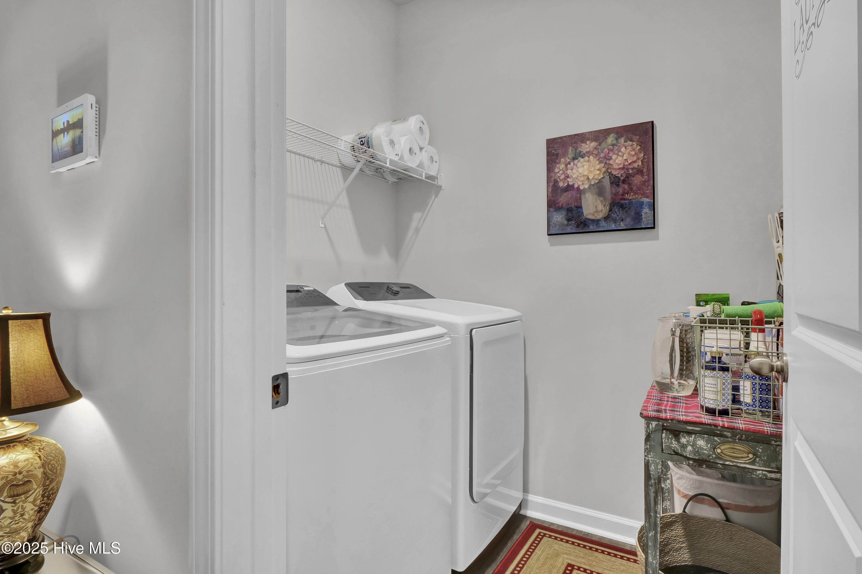 100525000 | Photo 22