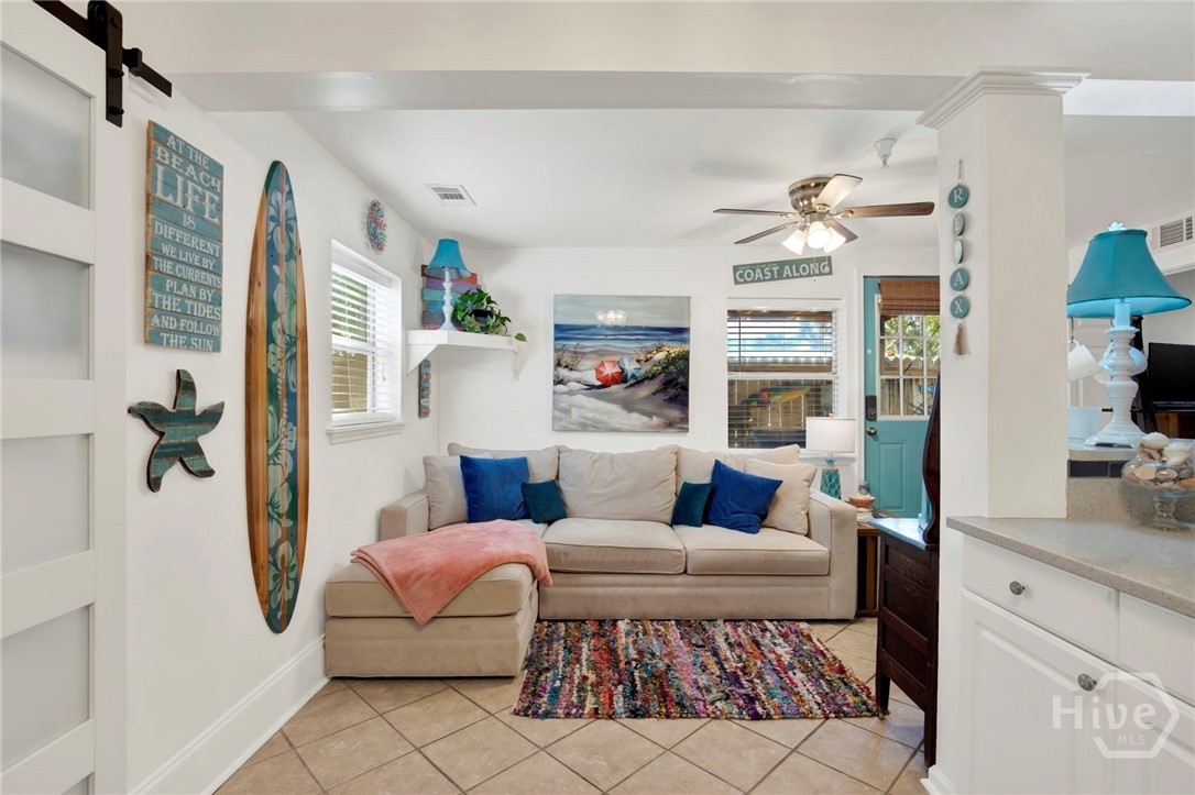 apartments come fully furnished