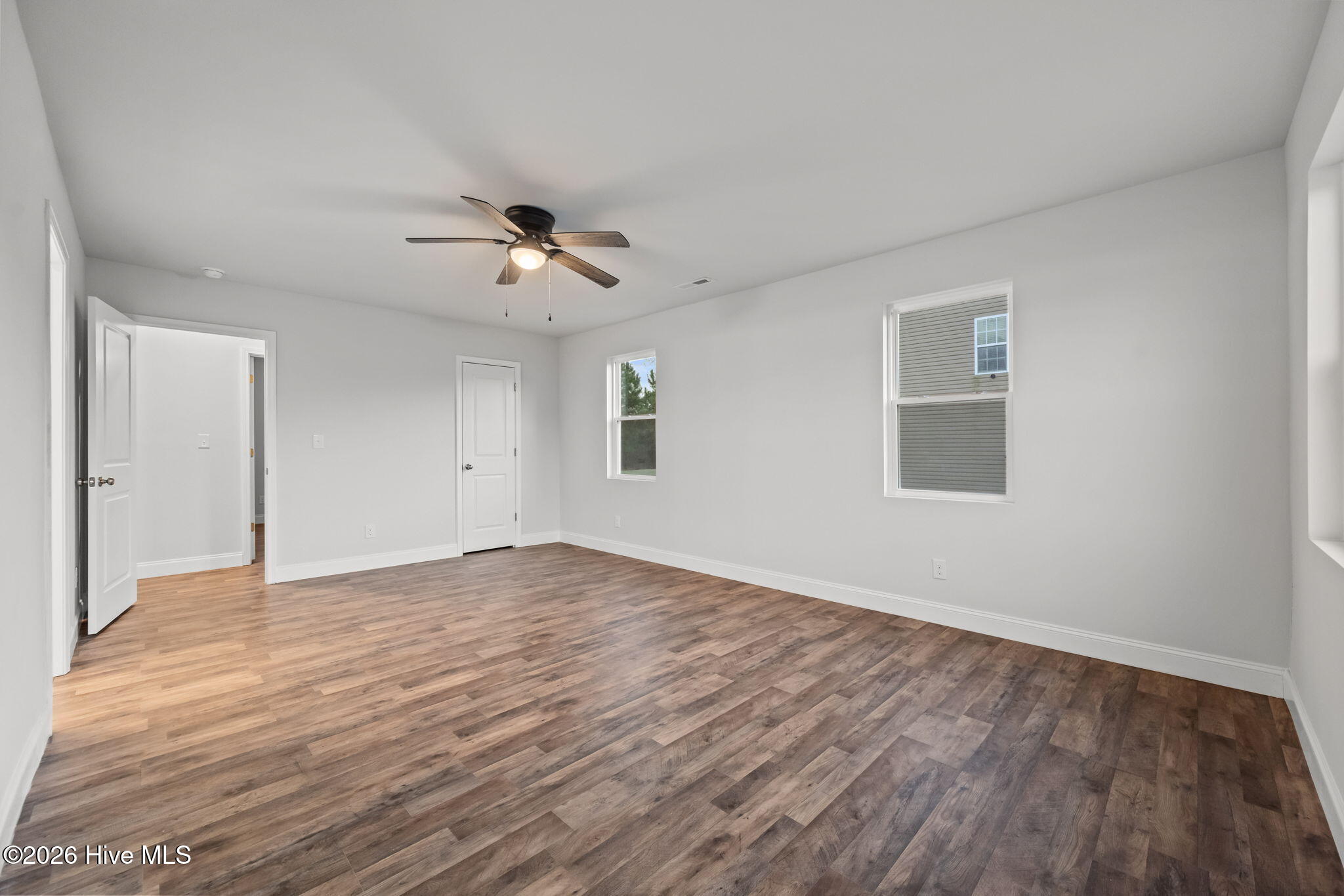 100505394 | Photo 44