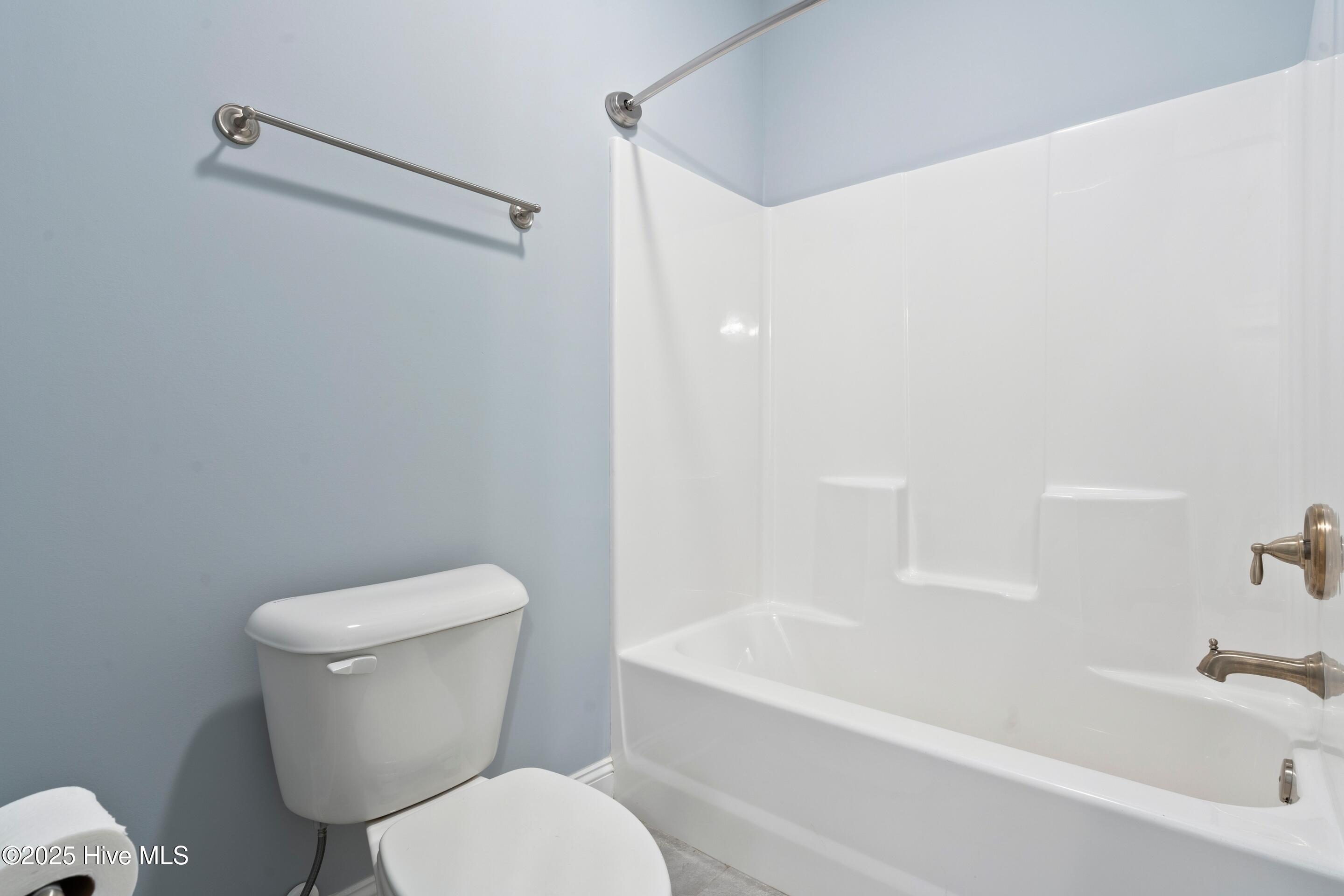 100539123 | Photo 37