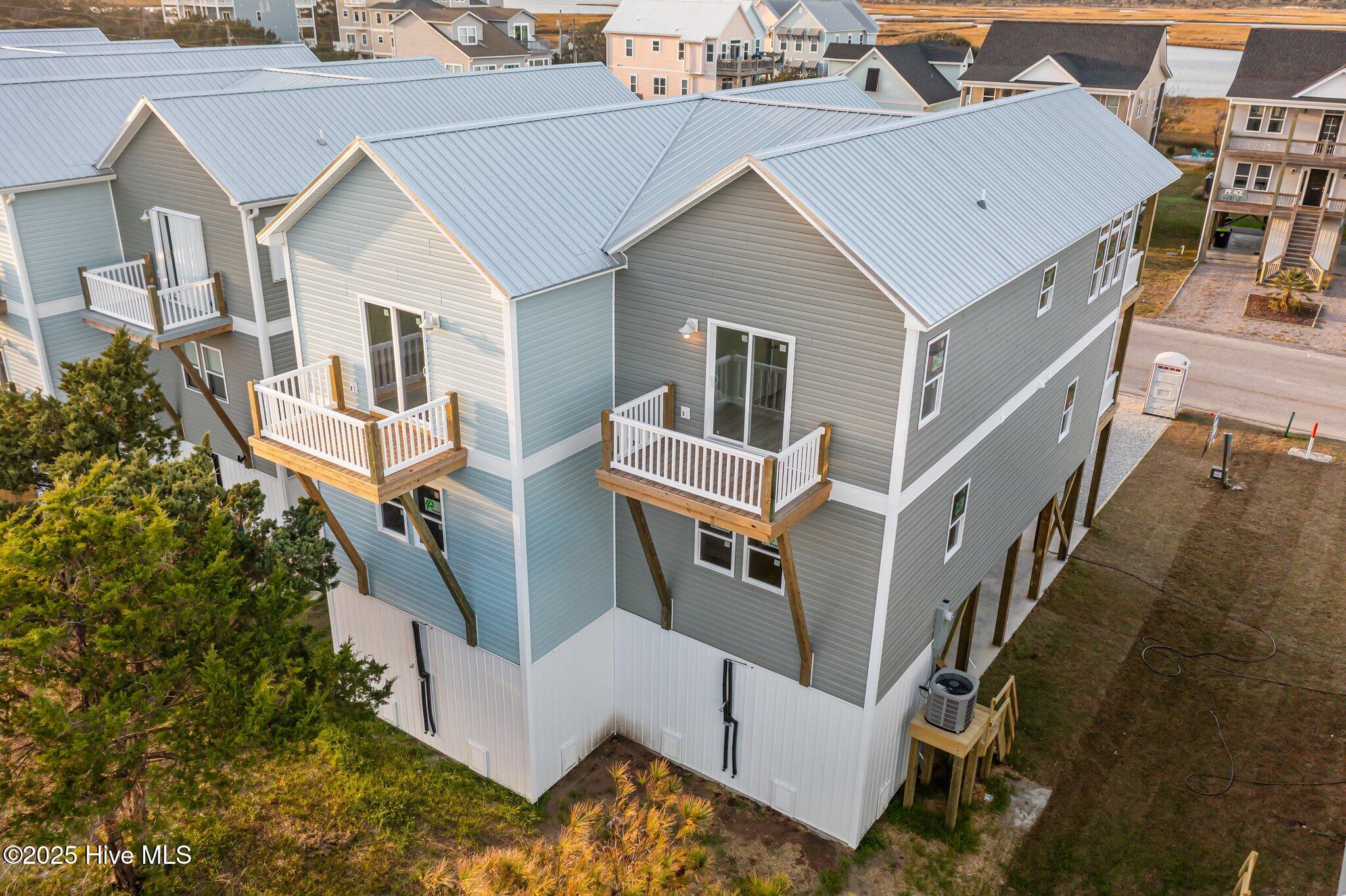 Homes for sale in North Topsail Beach, NC | 138 Sea Gull Ln #5a, North Topsail Beach, NC 28460 | MLS# 100509582