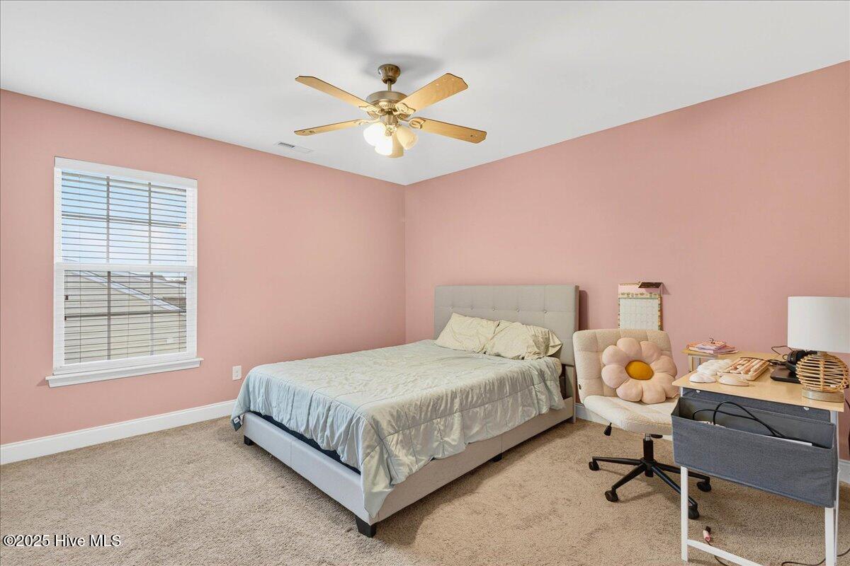 100522769 | Photo 27