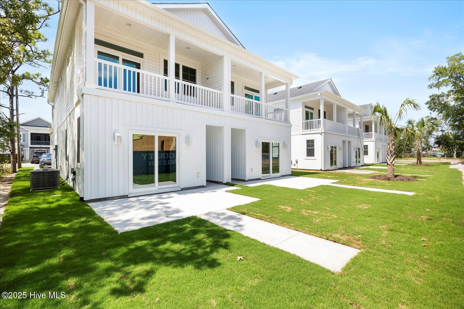 100537891 | Photo 17