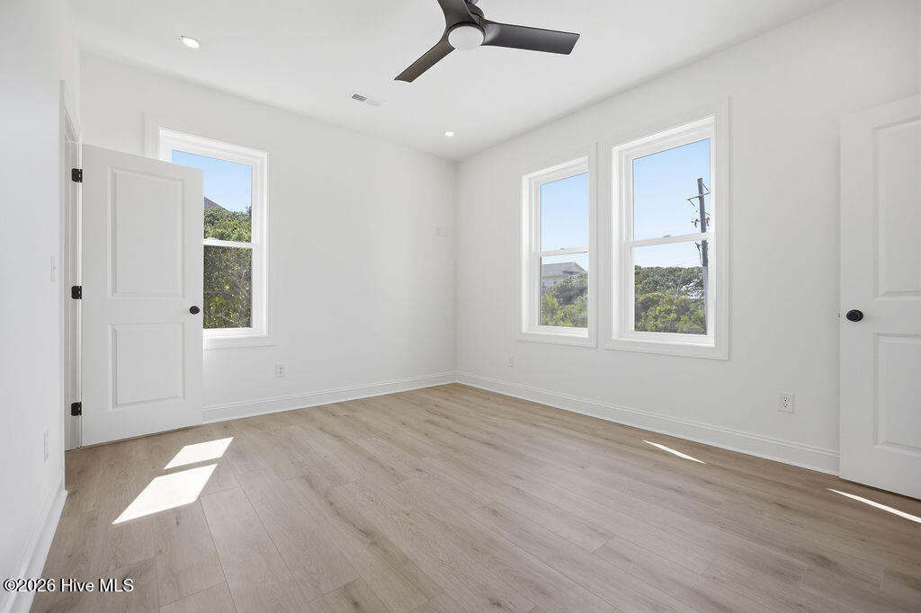 1 Bottlenose Boulevard,North Topsail Beach