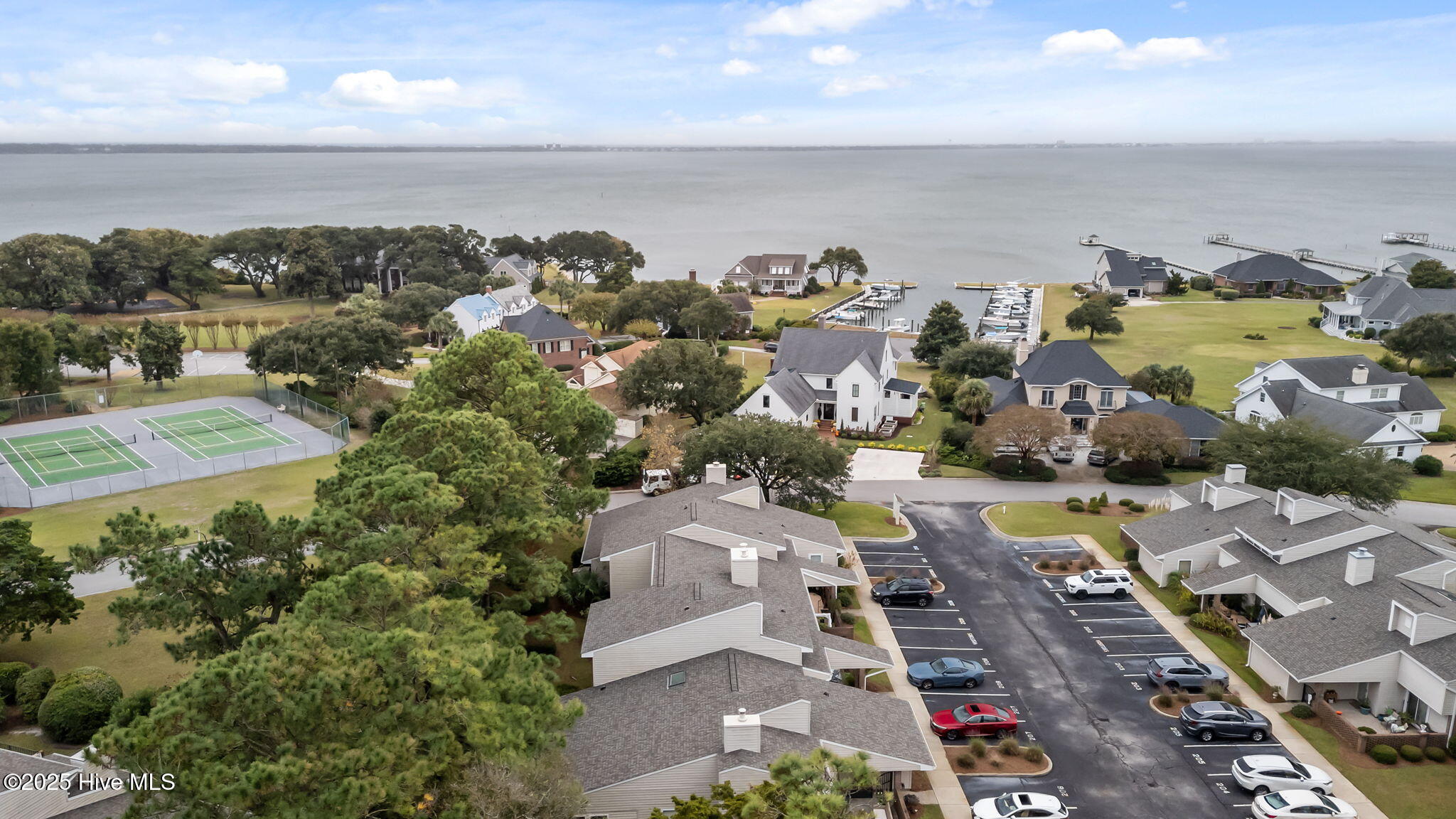 Homes for sale in Morehead City, NC | 209 Sound Ct, Morehead City, NC 28557 | MLS# 100539042