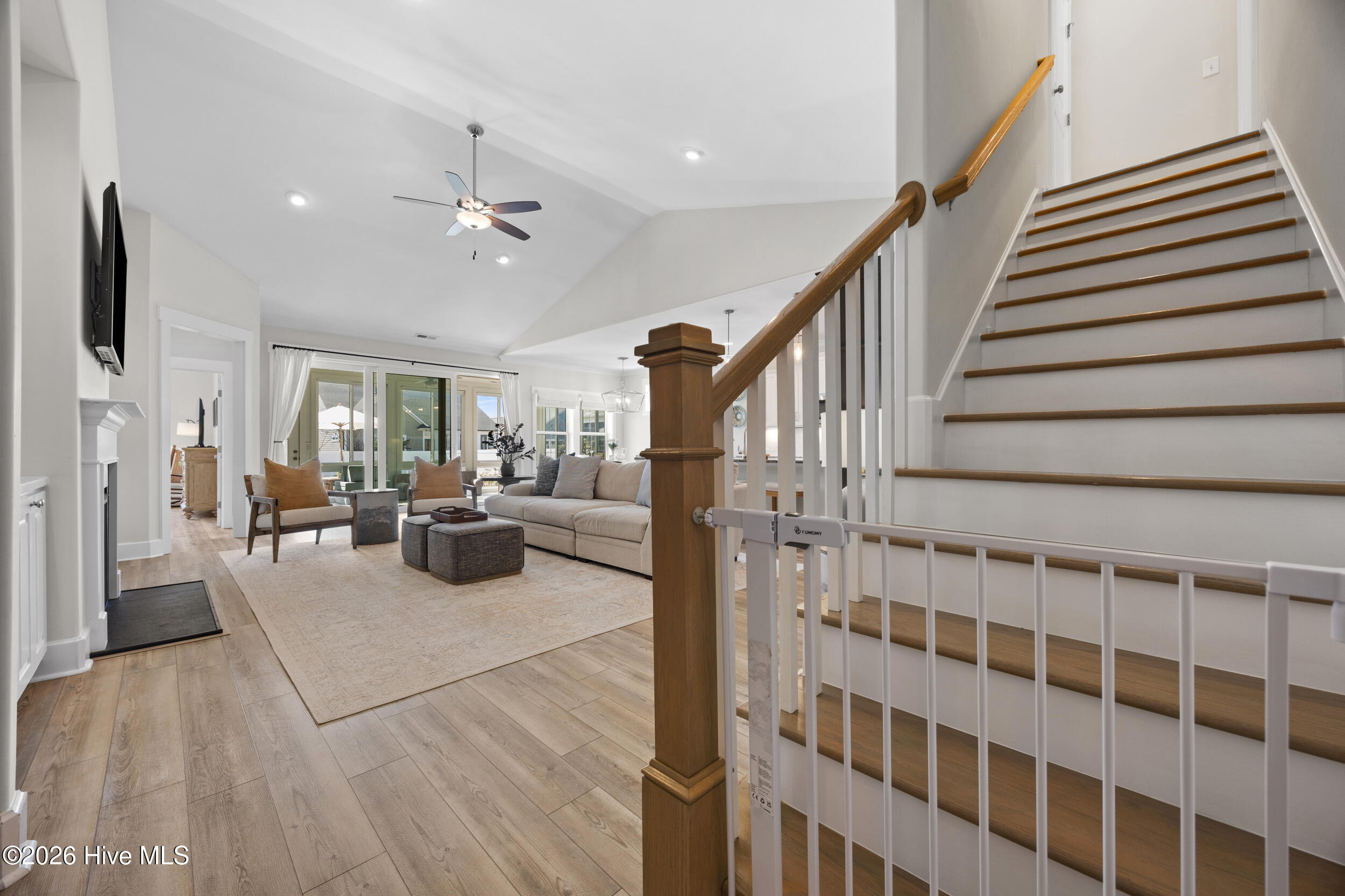 100559680 | Photo 29