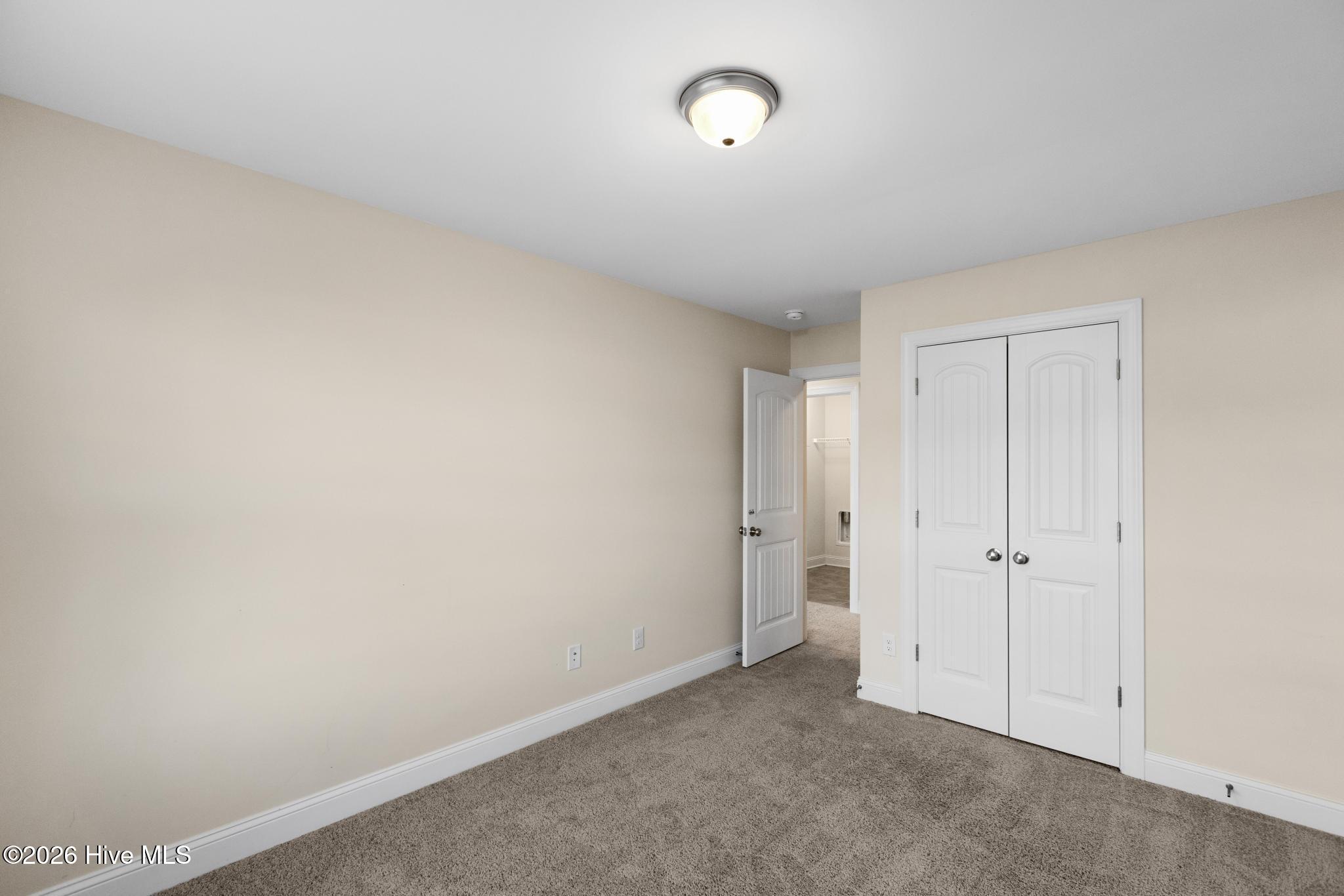 100560656 | Photo 25