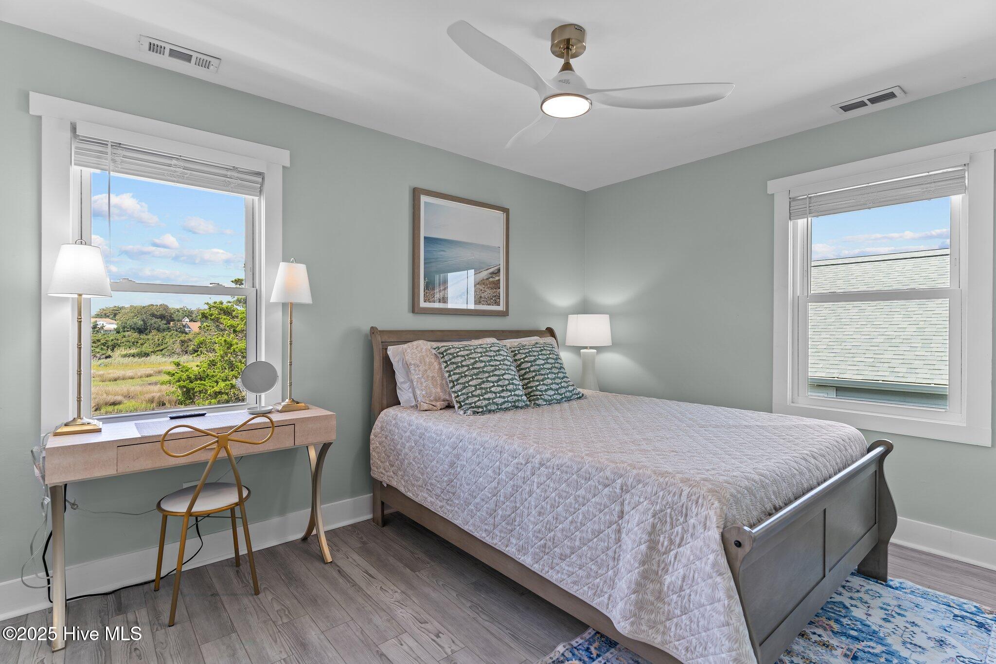 100526699 | Photo 24