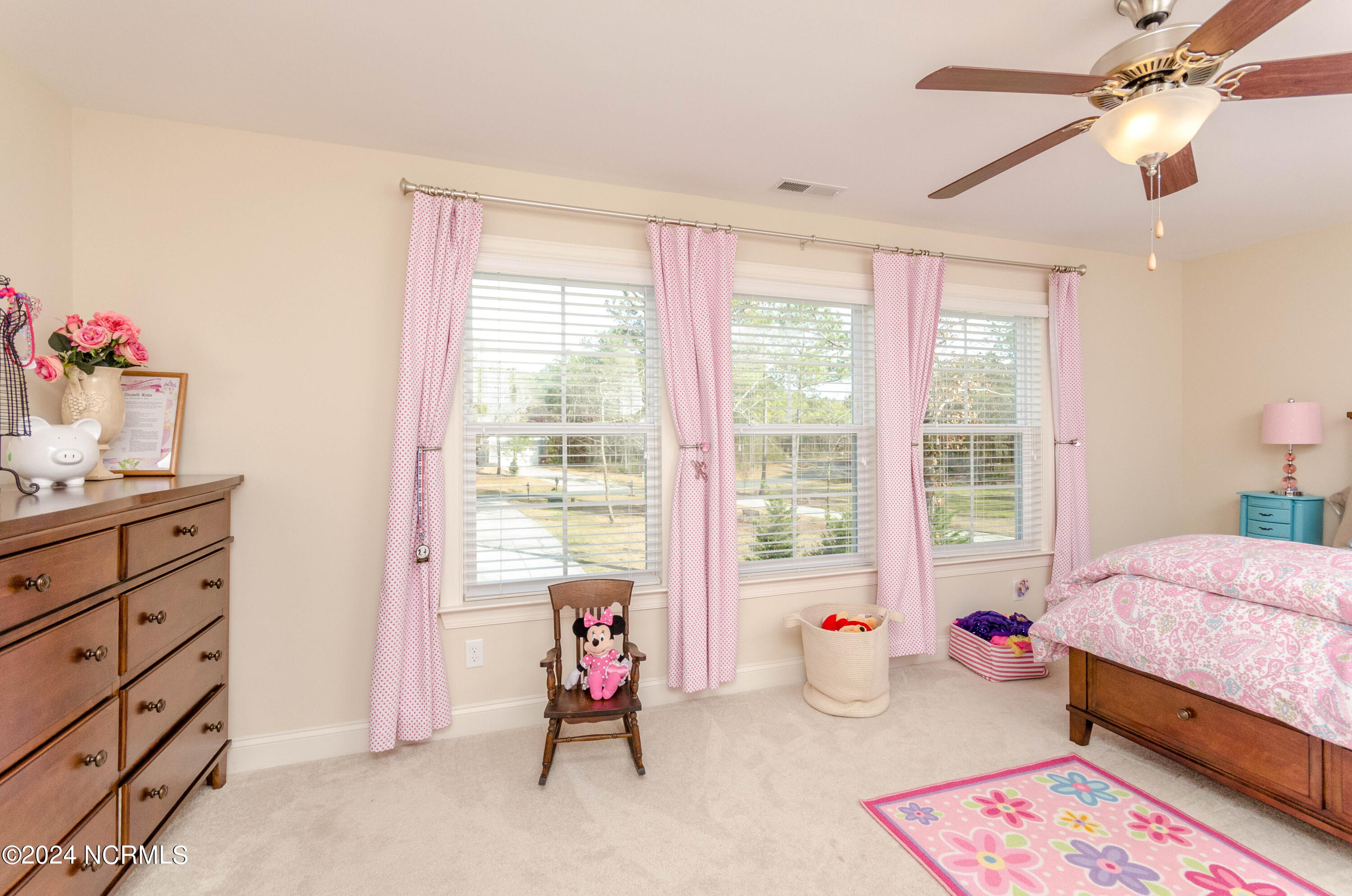 100560622 | Photo 43