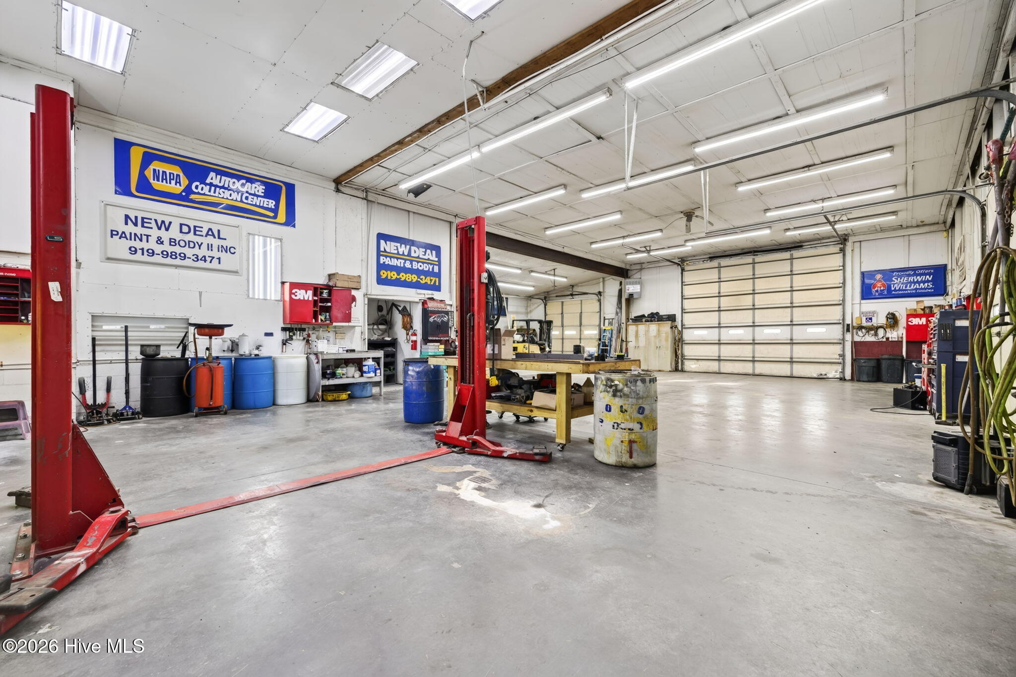 Lift in Shop