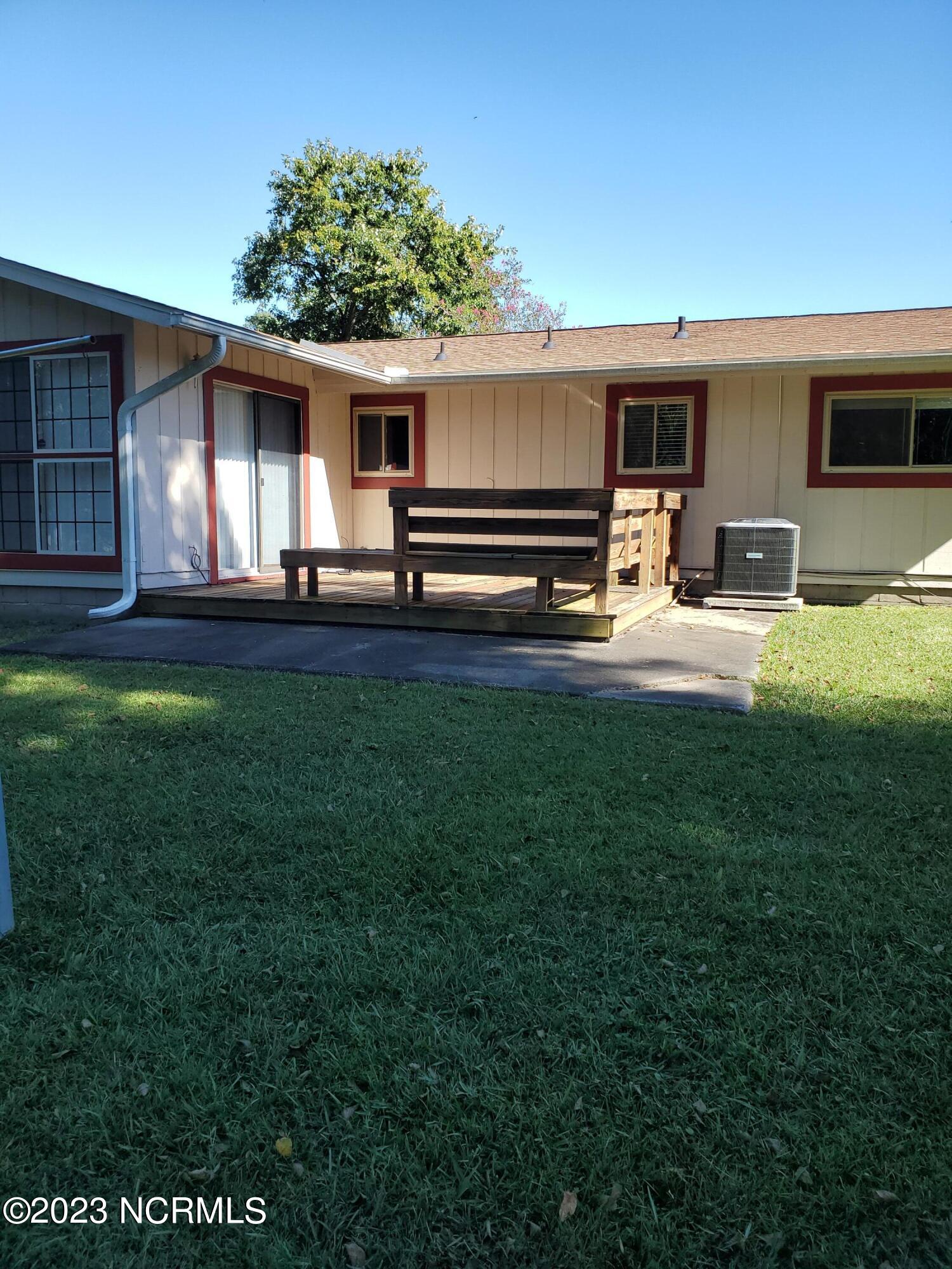 100568111 | Photo 19