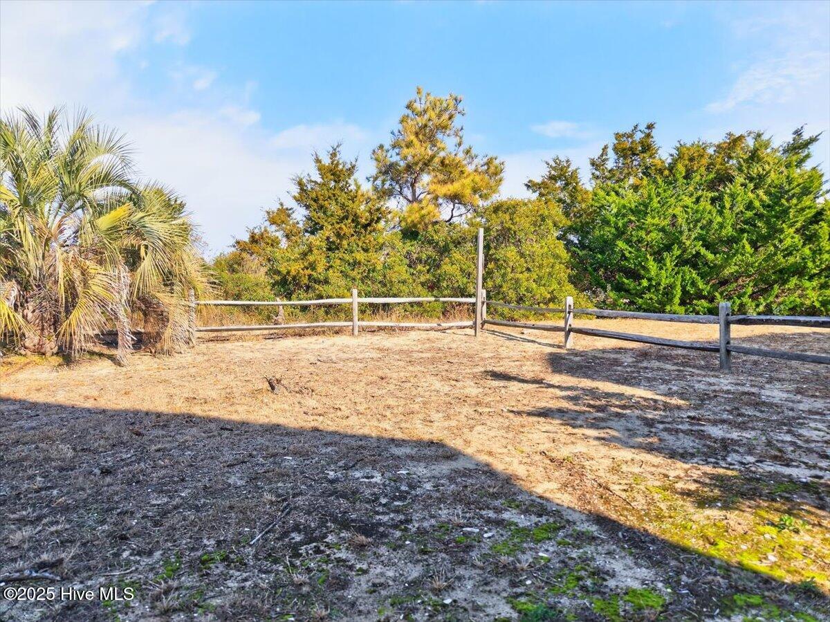 100531909 | Photo 40