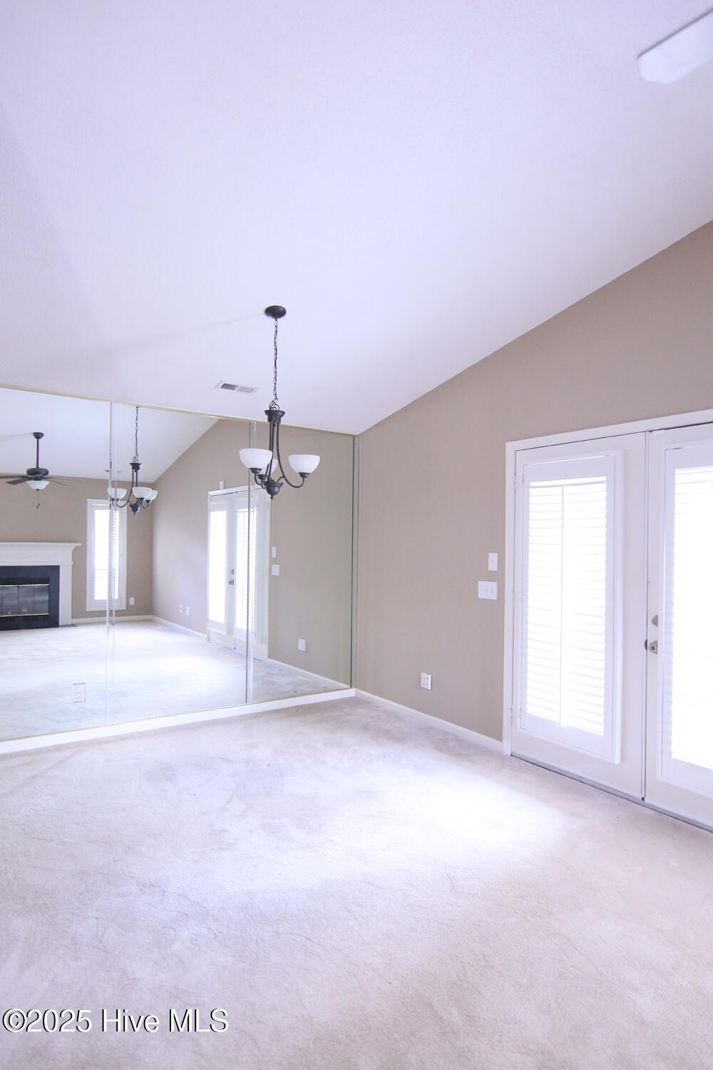 Sunshine Lane 105 D (5)