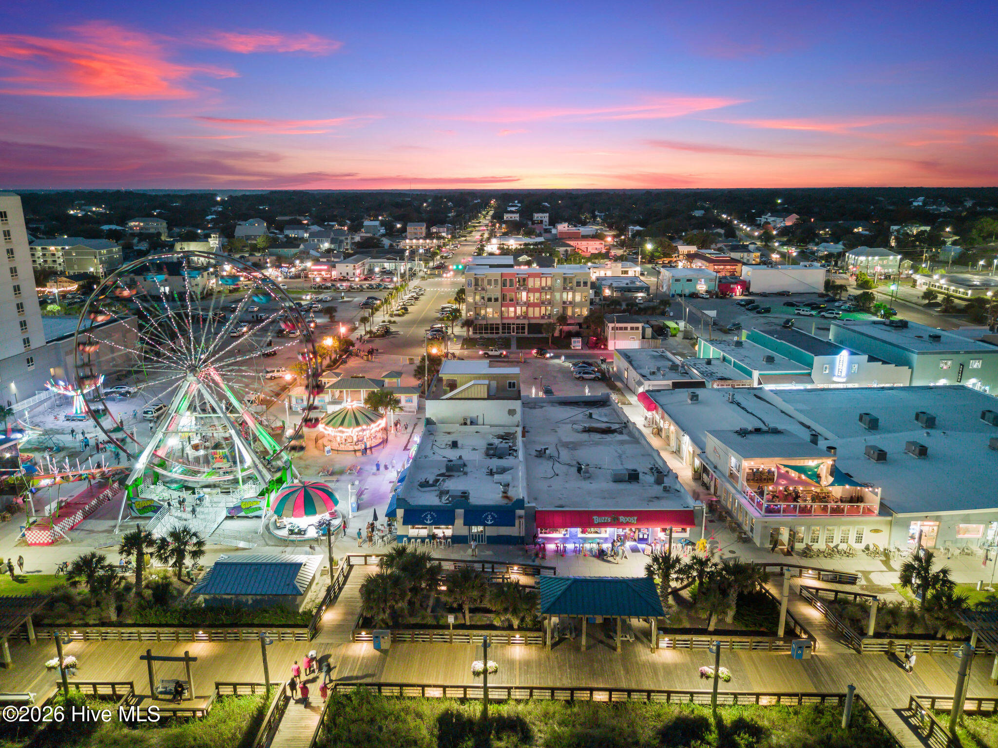 100562834 | Photo 49